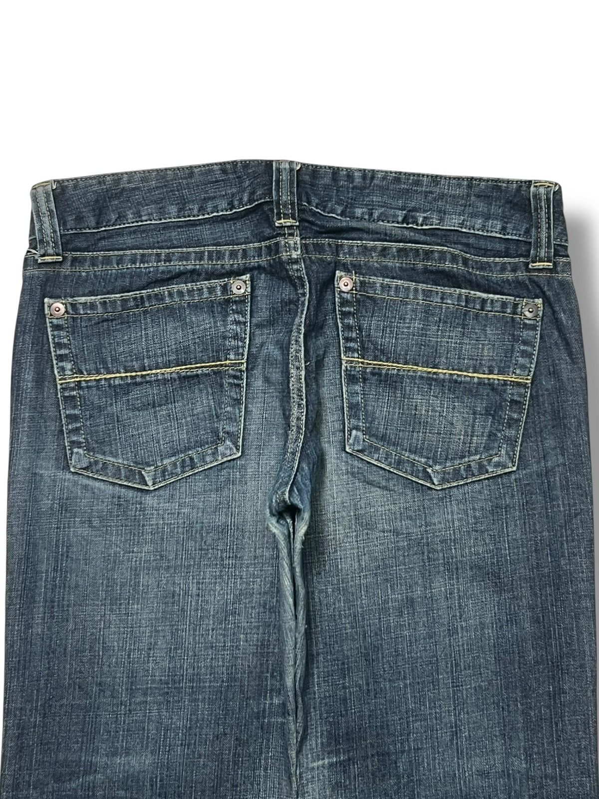 Uniqlo Vintage Uniqlo Bell Bottom Japan - Faded Wash Jeans Size US 35 - 4 Thumbnail