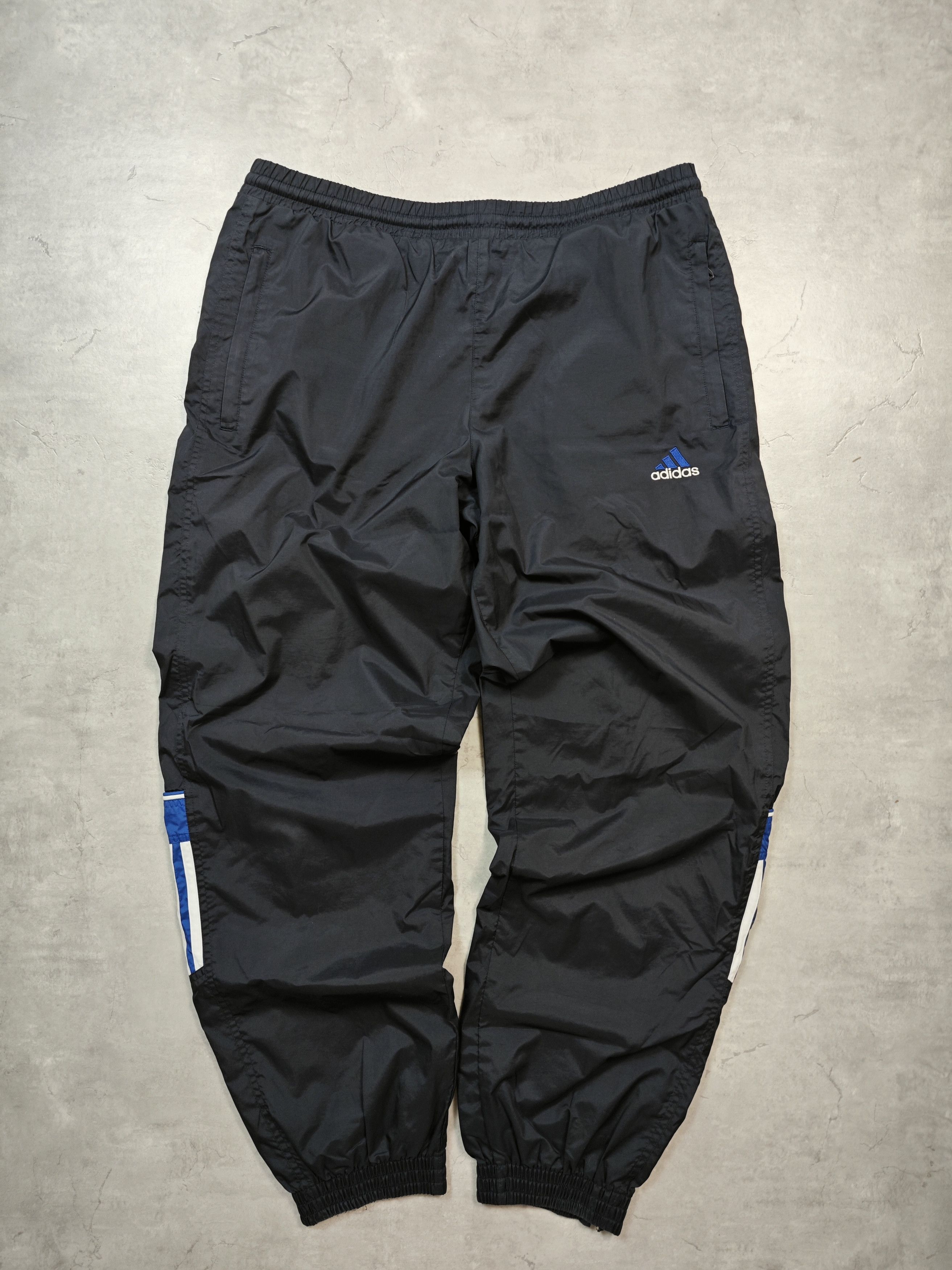 Adidas Adidas Vintage Suit Size US L / EU 52-54 / 3 - 9 Thumbnail