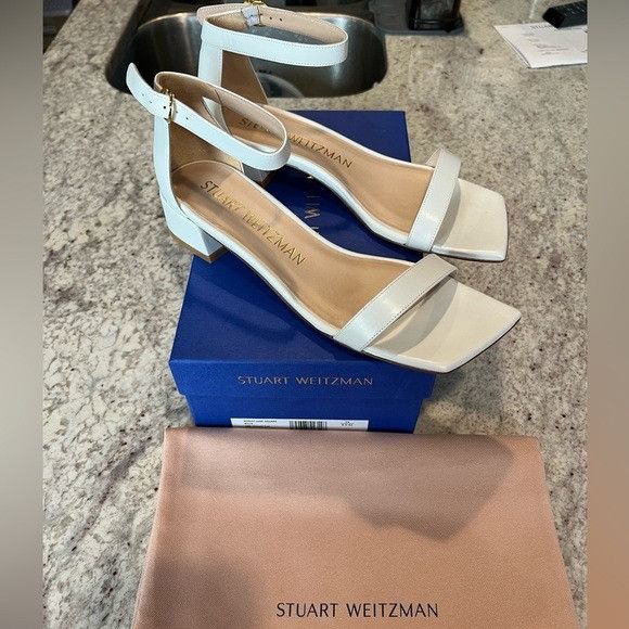Stuart Weitzman Stuart Weitzman Nudistjune block-heel sandals -‎ NWT - 8.5 Size US 8.5 / IT 38.5 - 8 Thumbnail