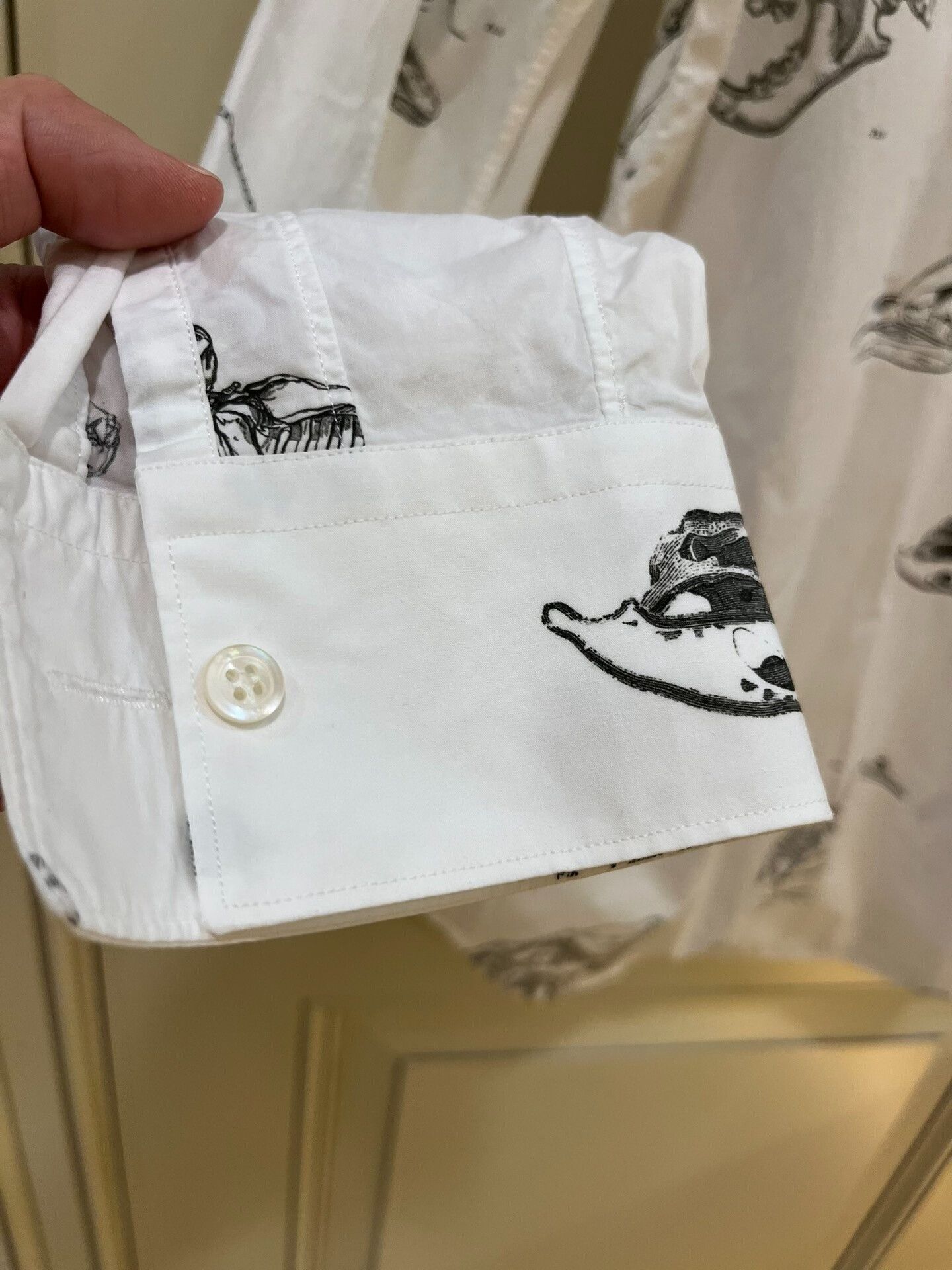 Alexander McQueen Alexander McQueen Fossil Print White Shirt Size US M / EU 48-50 / 2 - 6 Thumbnail