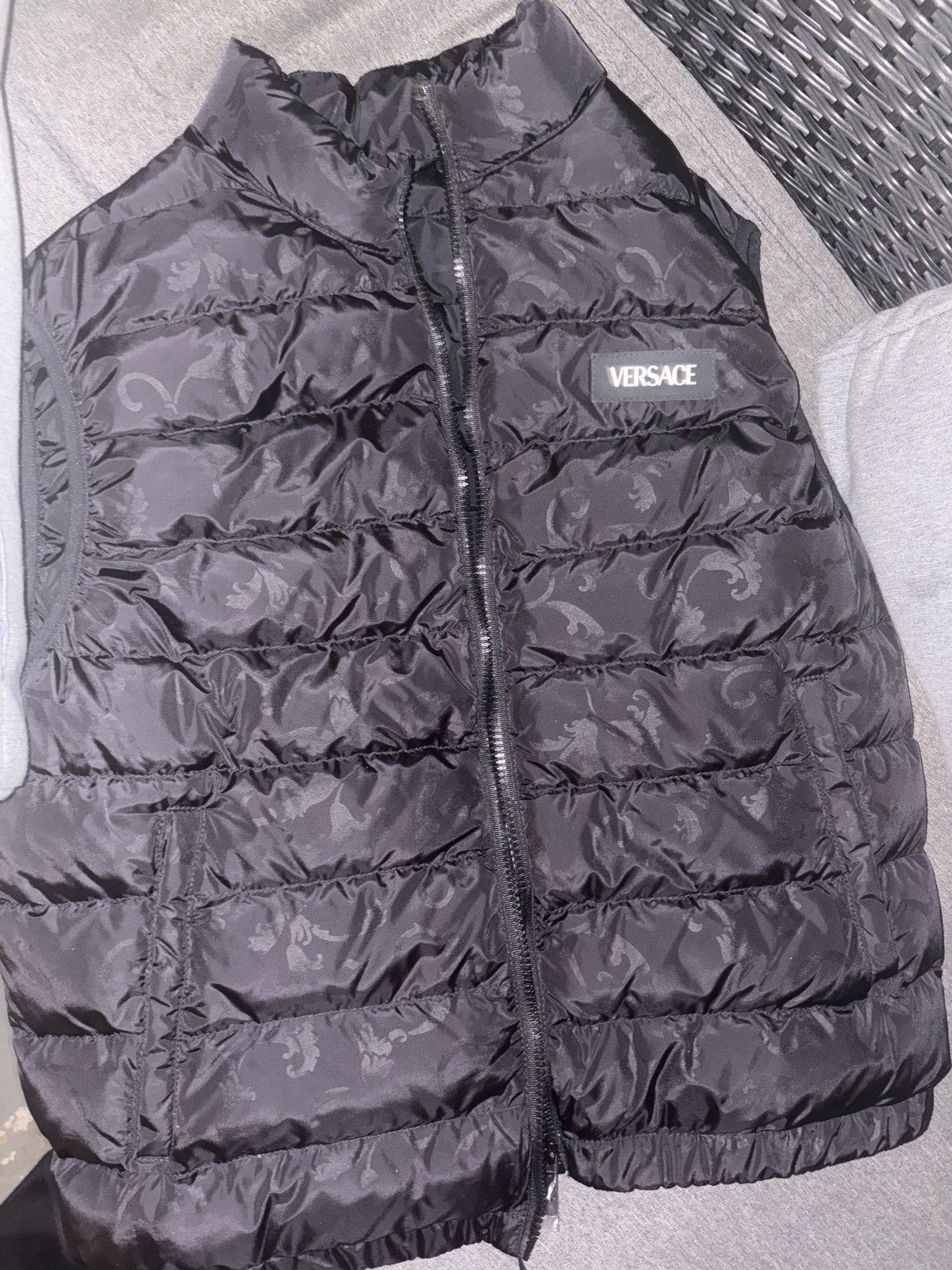 Versace Versace Vest Never worn 1300 Retail Size US S / EU 44-46 / 1 - 1 Thumbnail