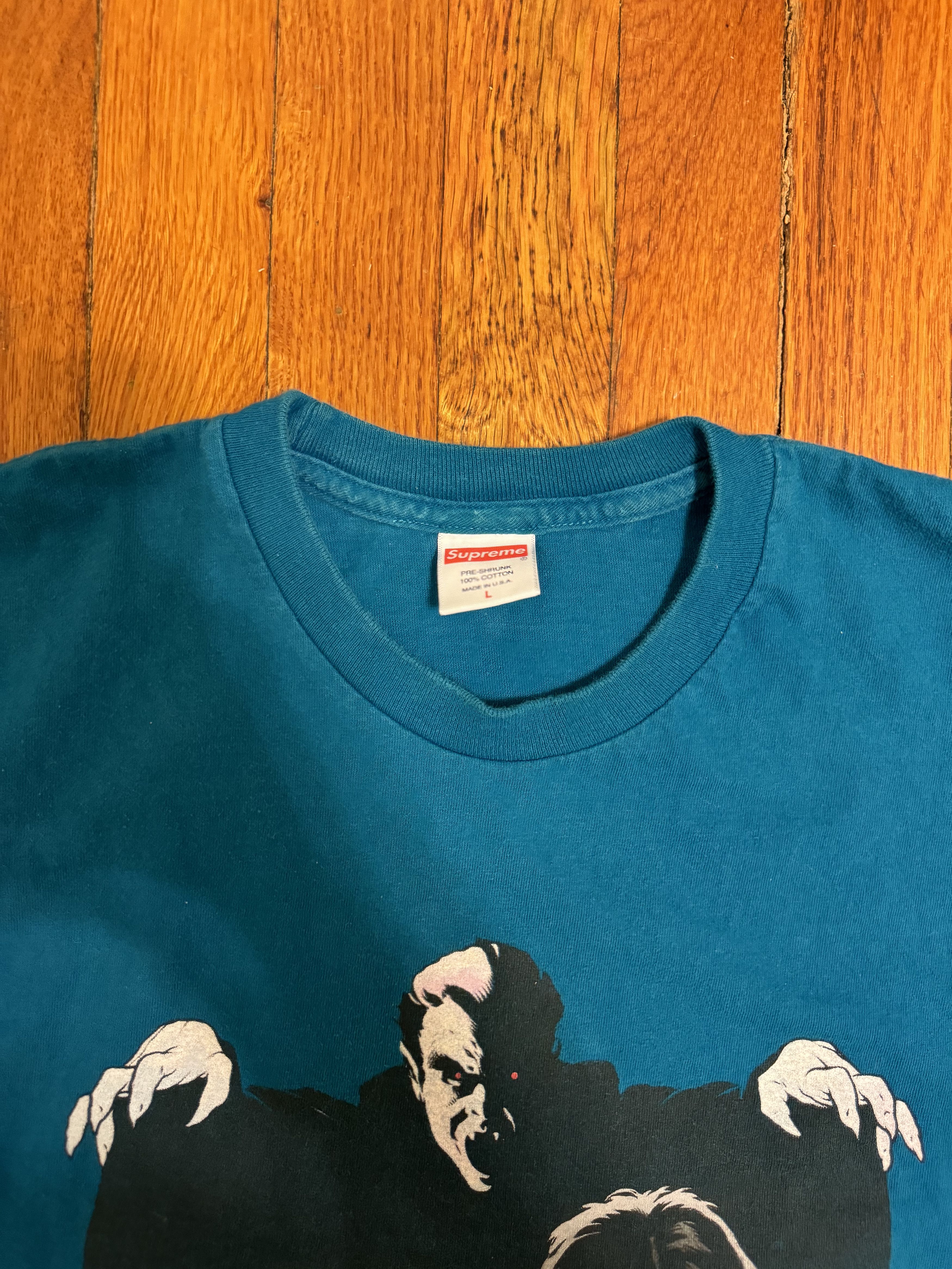 Supreme Supreme vampirella t shirt tee large ss17 Size US L / EU 52-54 / 3 - 2 Thumbnail