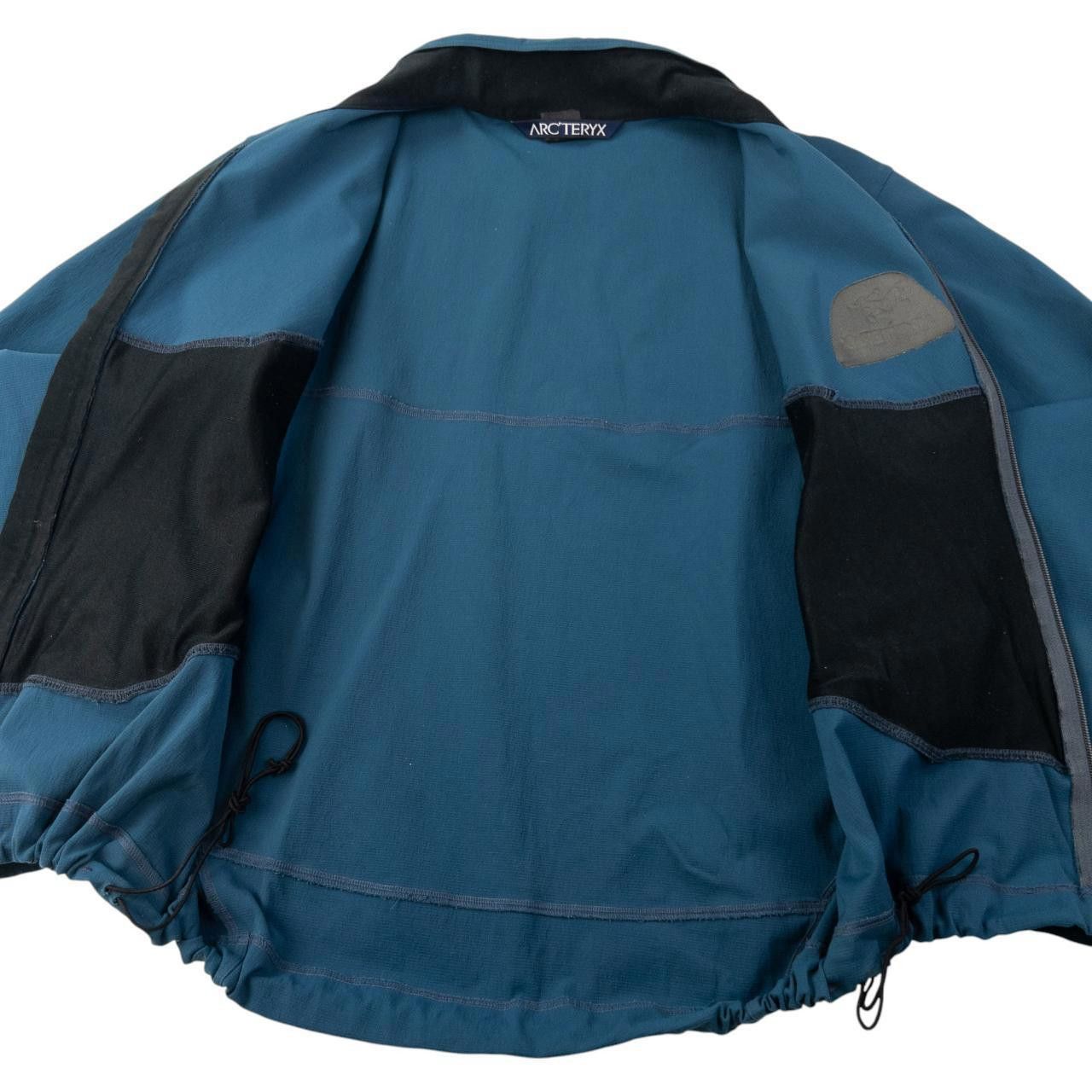 Arc'teryx Vintage Arcteryx Gamma Zip Up Jacket Size L Size US L / EU 52-54 / 3 - 4 Thumbnail