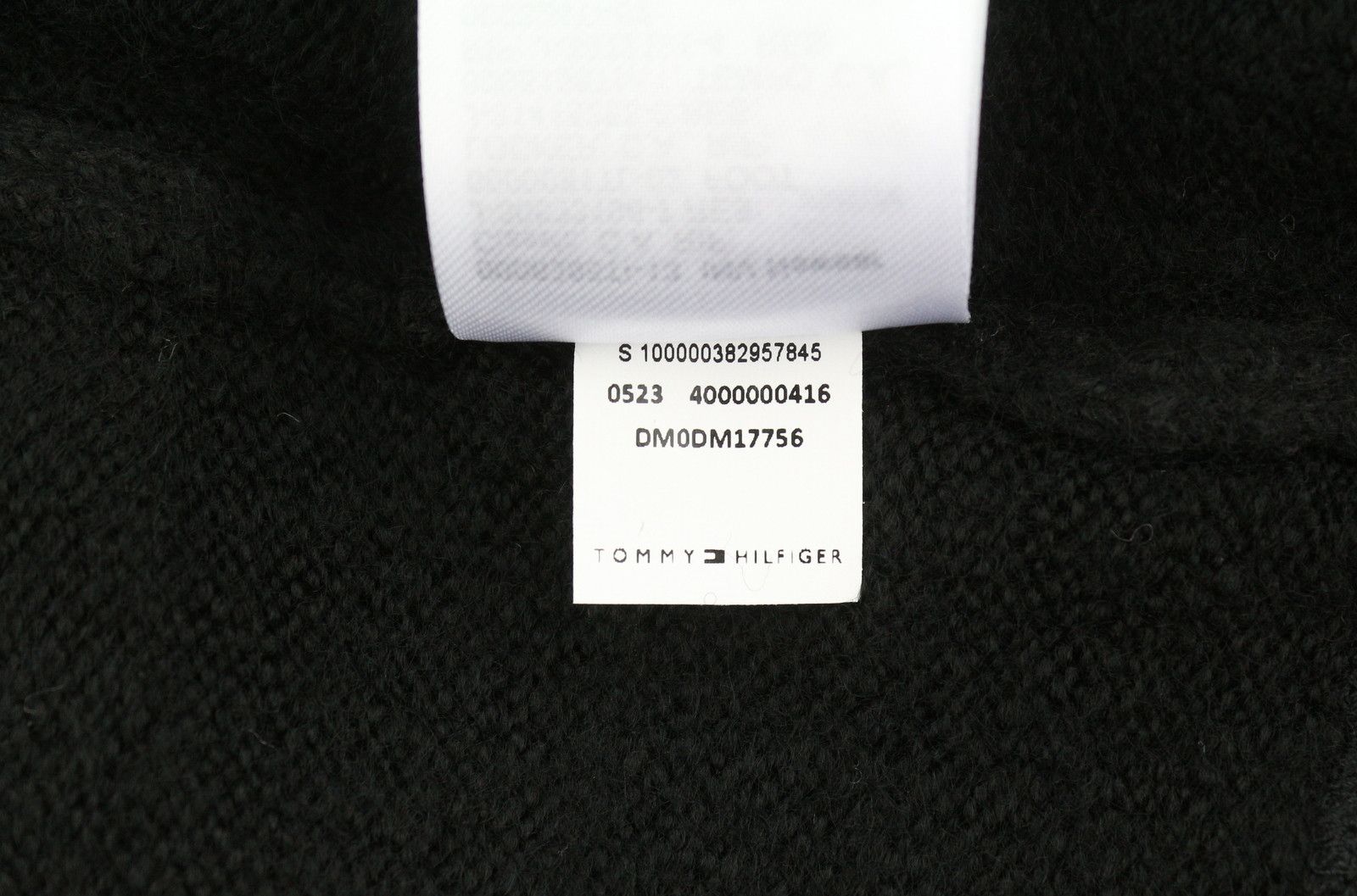 Tommy Hilfiger REQ RAOLAN XL Black Tight-Knit Jumper 87384 Size US XL / EU 56 / 4 - 10 Thumbnail