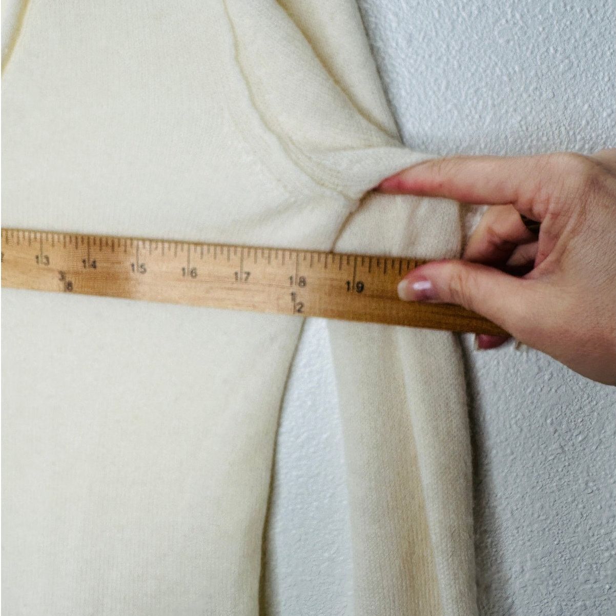 James Perse James Perse Cream Long Sleeve V Neck Cashmere Sweater 4 / XL Size XL / US 12-14 / IT 48-50 - 11 Thumbnail