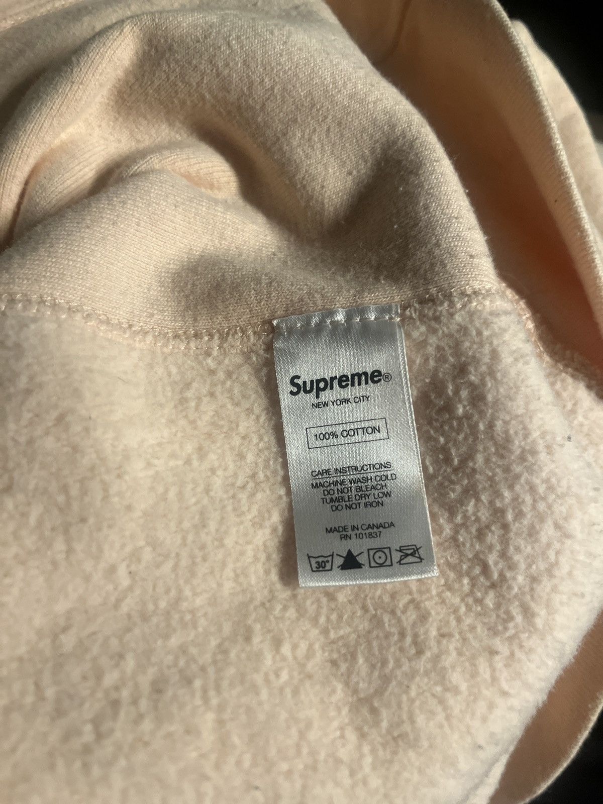 Supreme Supreme x araki hoodie Size US L / EU 52-54 / 3 - 9 Thumbnail
