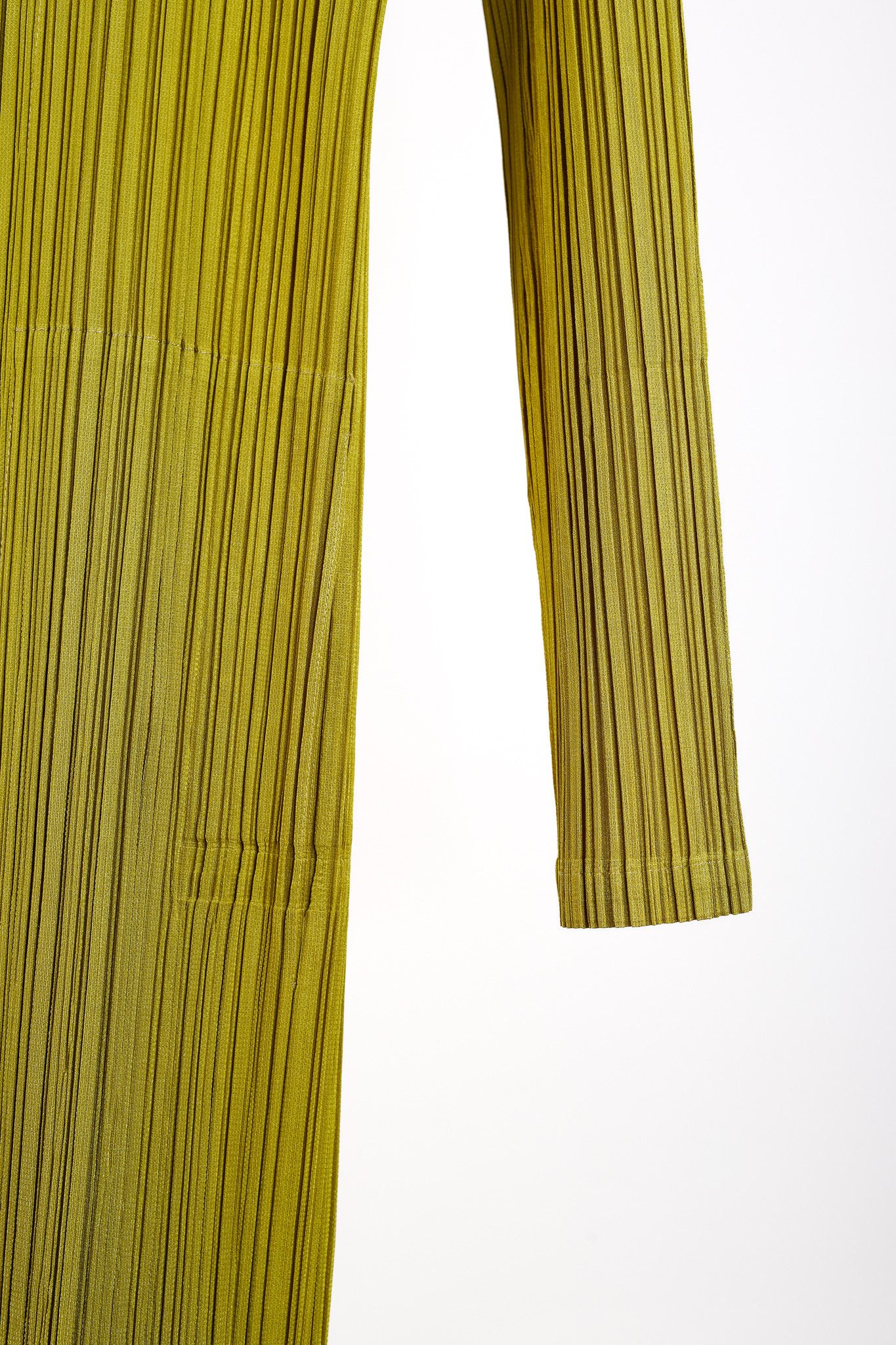 Pleats Please Issey Miyake Issey Miyake Pleats Please Pleated Long Buttoned Cardigan Size L / US 10 / IT 46 - 5 Thumbnail