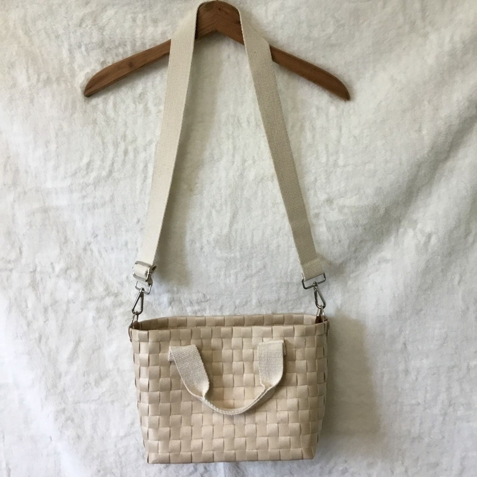Other Beige Handwoven Crossbody Shoulder Bag Size ONE SIZE - 11 Thumbnail