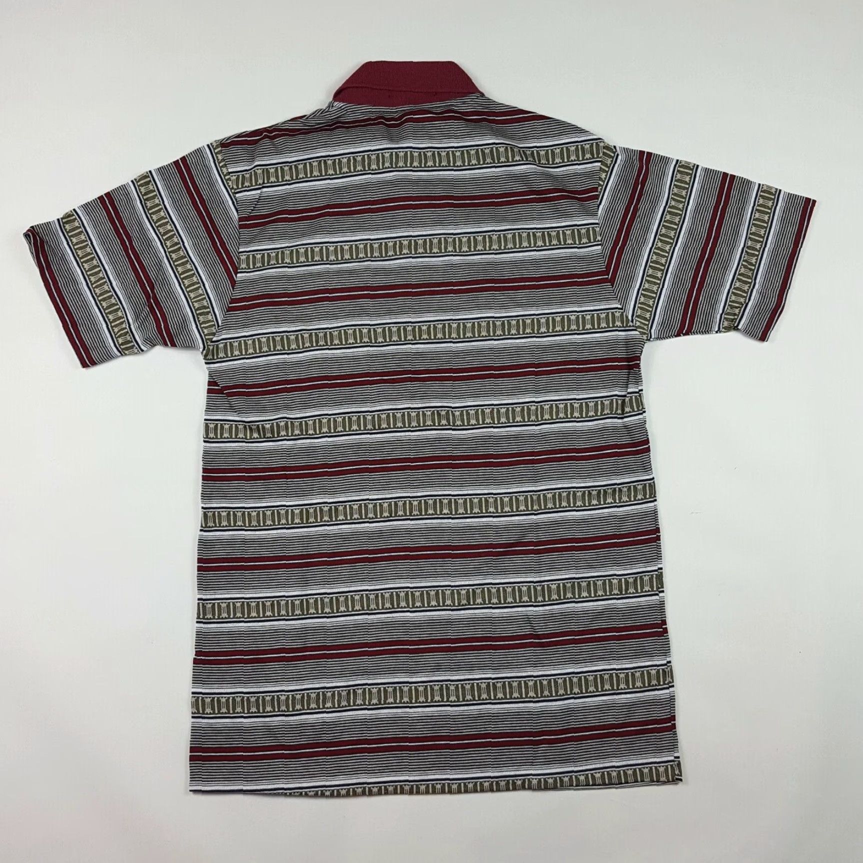 Vintage VINTAGE MunsingWear Polo Shirt Mens 90s Red Striped Short Sleeve Golf Tennis Surf (Size M) Size US M / EU 48-50 / 2 - 3 Thumbnail
