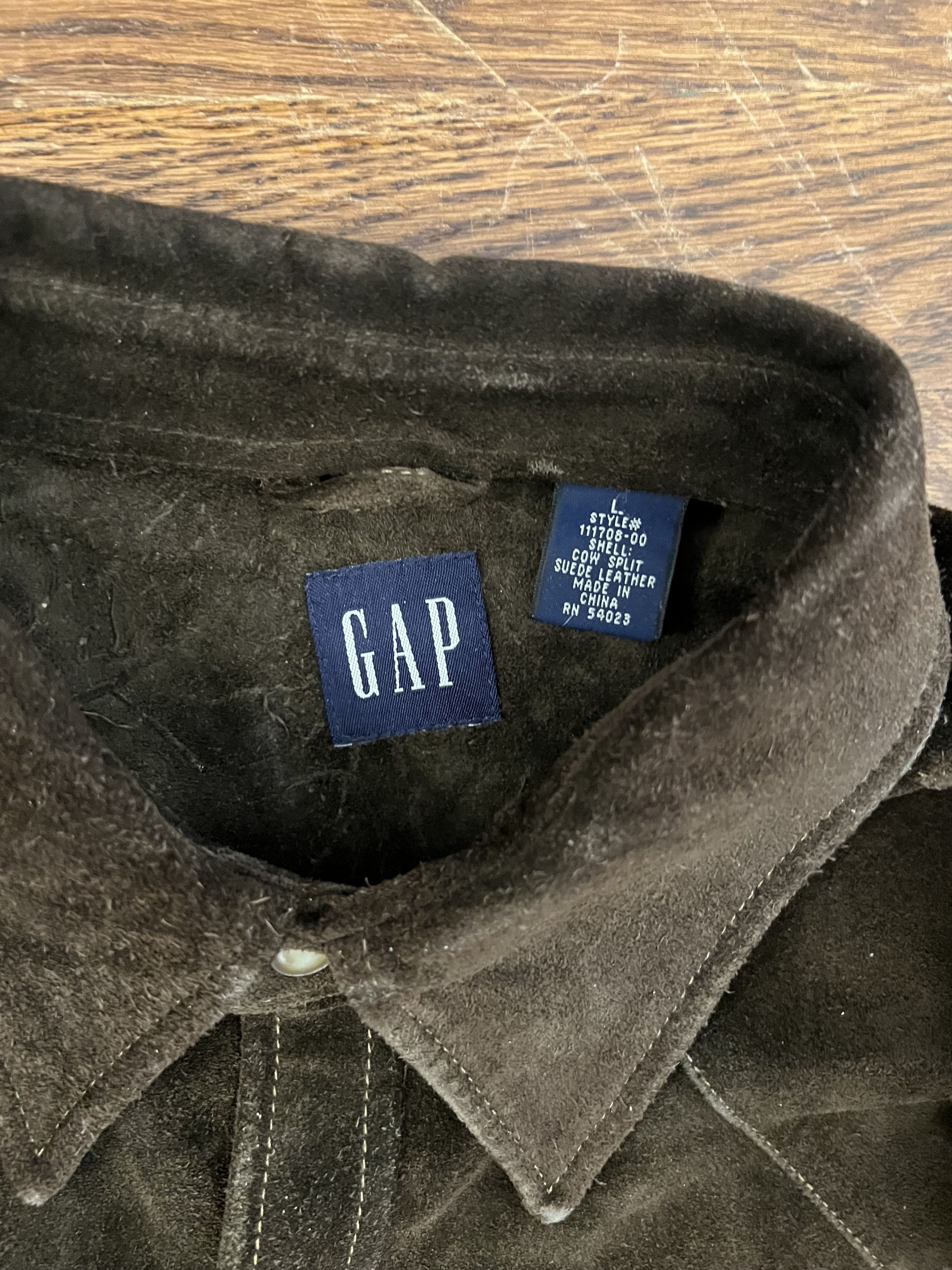 Gap Cow split Suede Cowboy button up long sleeve