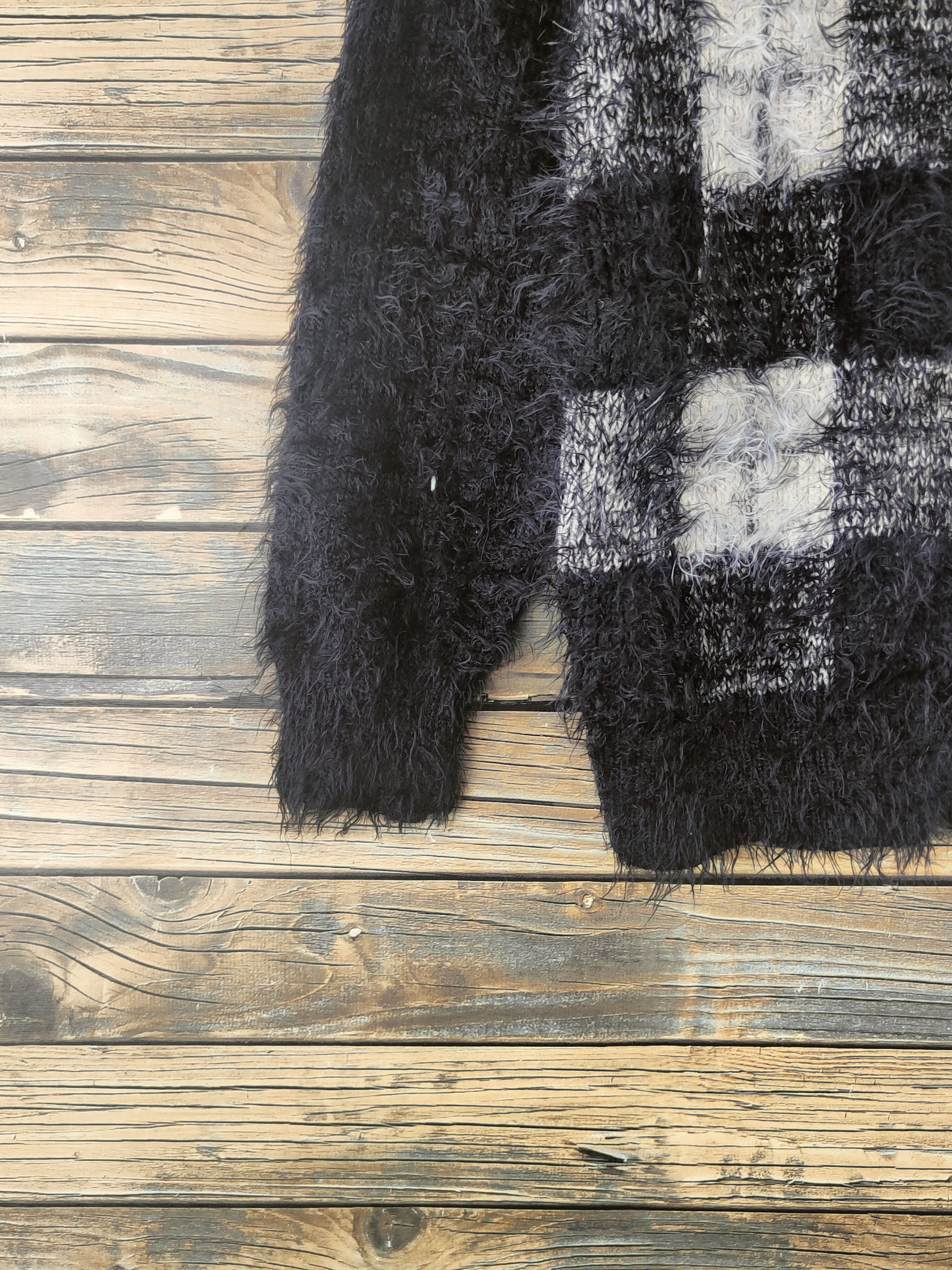 Japanese Brand DL Cifra Plus Black White Fur Mohair Knitwear #46-918 Size S / US 4 / IT 40 - 4 Thumbnail