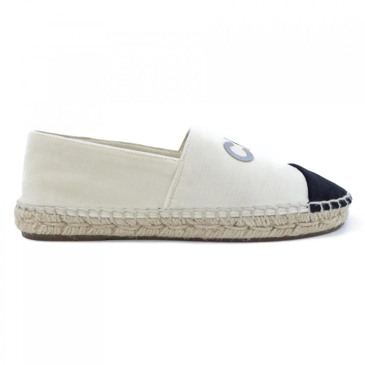 Chanel Chanel Chanel Leather Shoes Others Shoes G34012X52059 DUTY FREE for USA Size ONE SIZE - 1 Thumbnail