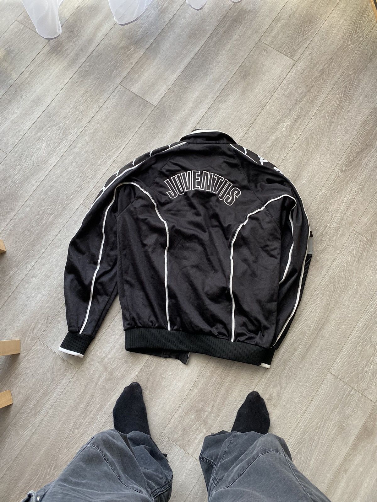 Kappa 1995/1996 Kappa FC Juventus Suit Jacket/Sweatpants Vintage Size US L / EU 52-54 / 3 - 4 Thumbnail