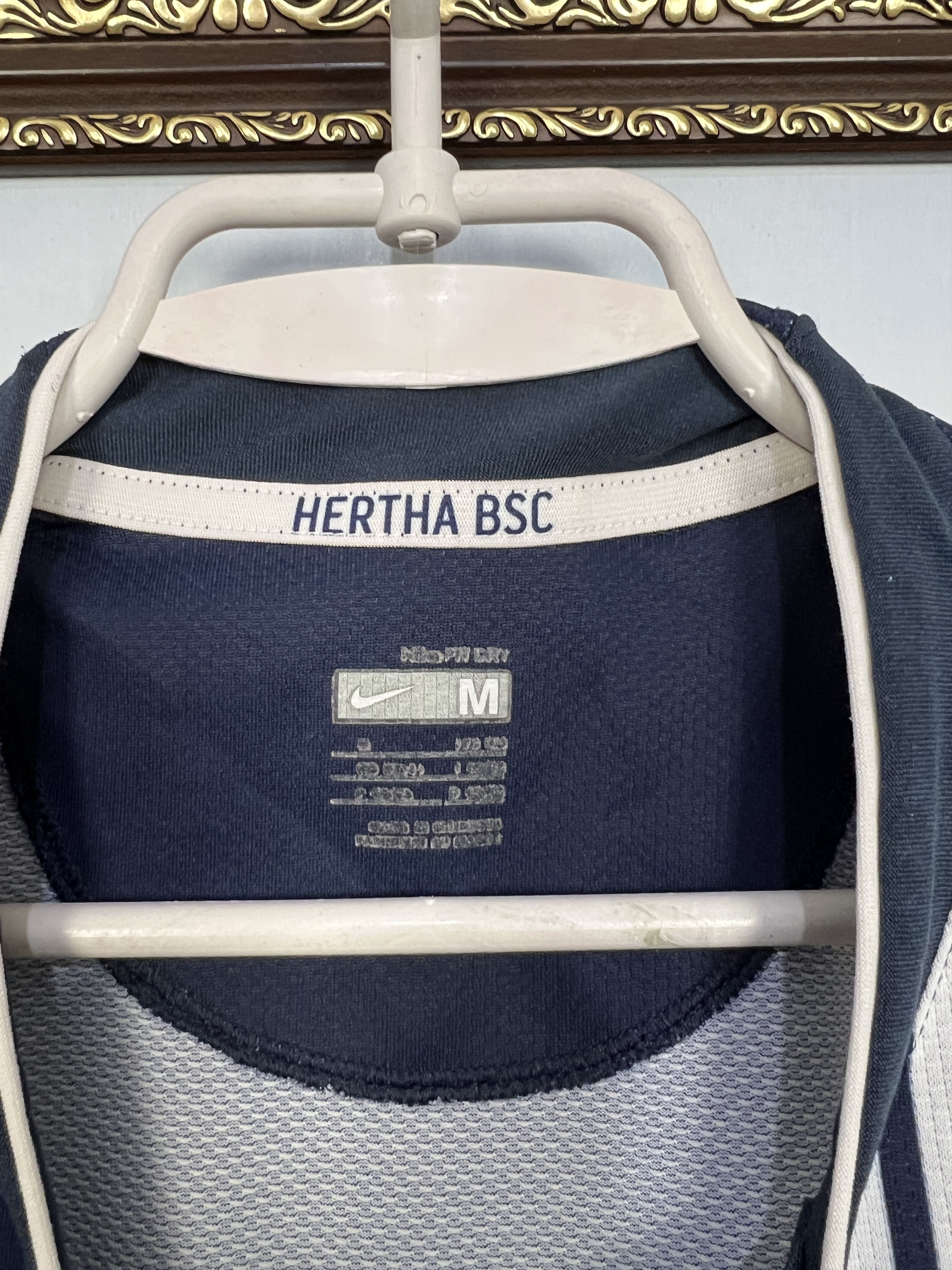 Nike Hertha Home football shirt 2007 Soccer Nike Jersey Mens Size US M / EU 48-50 / 2 - 7 Thumbnail