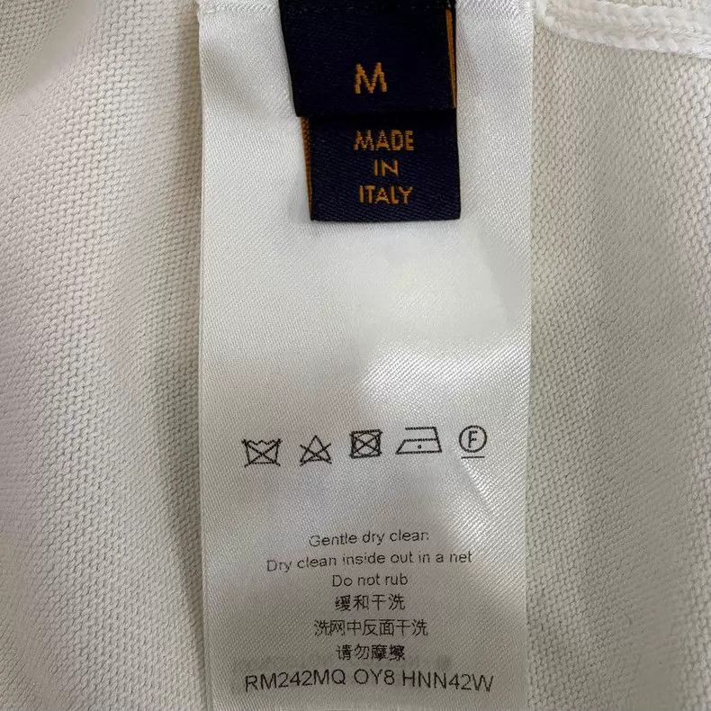 Louis Vuitton Louis Vuitton White pin knit short sleeves Size US M / EU 48-50 / 2 - 4 Thumbnail