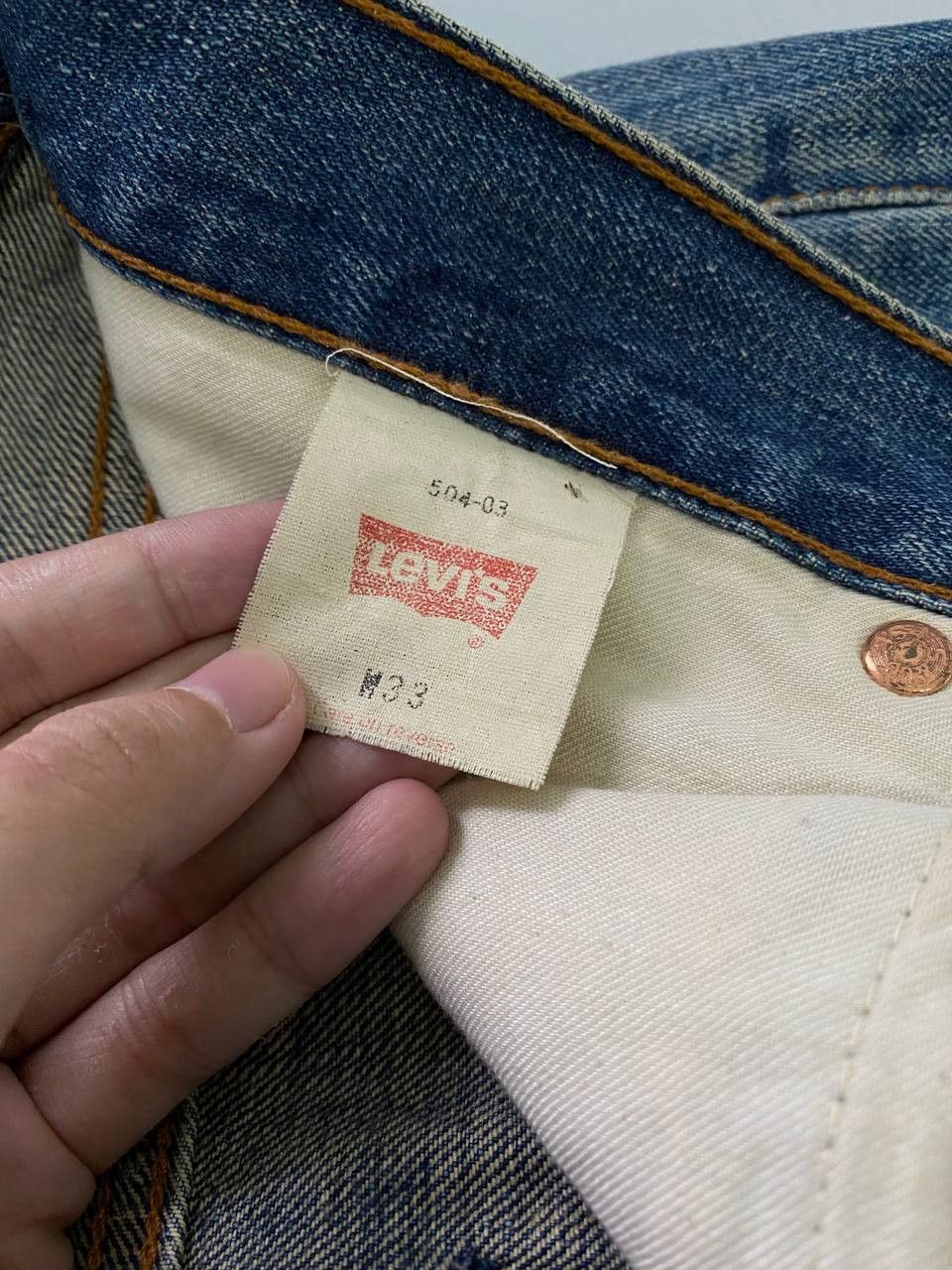 vintage levis 504 very nice design denim