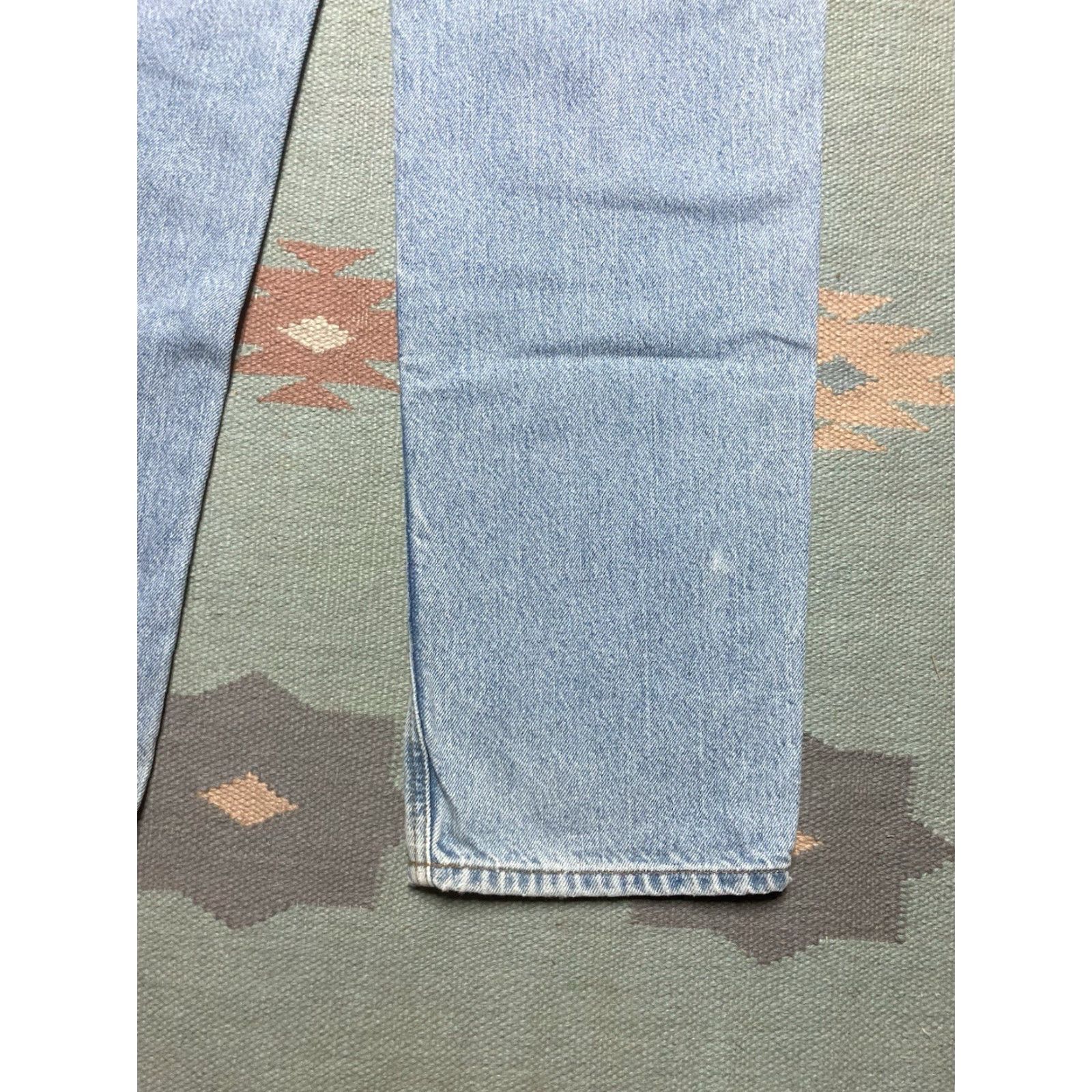 American Eagle Outfitters VINTAGE American Eagle Jeans Blue Denim Light Wash Straight Leg 31x34 Men Baggy Skater Size US 31 - 7 Thumbnail