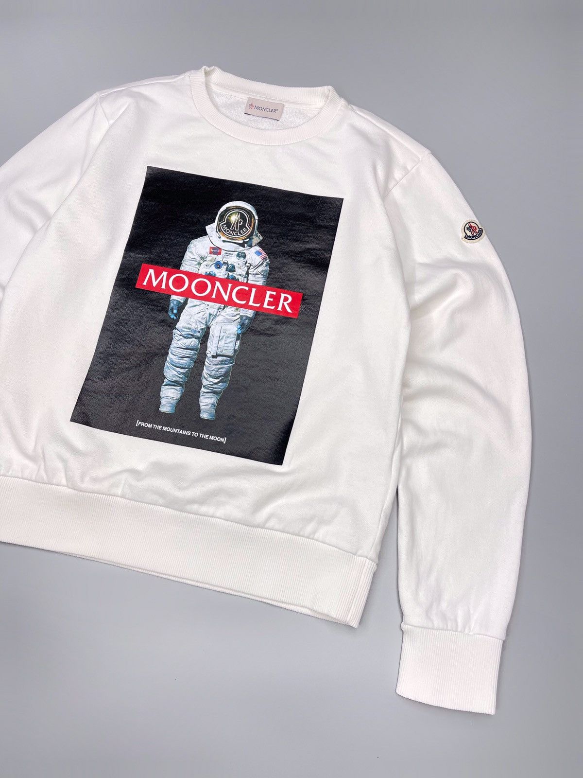 Moncler Moncler Sweatshirt Size S / US 4 / IT 40 - 2 Thumbnail