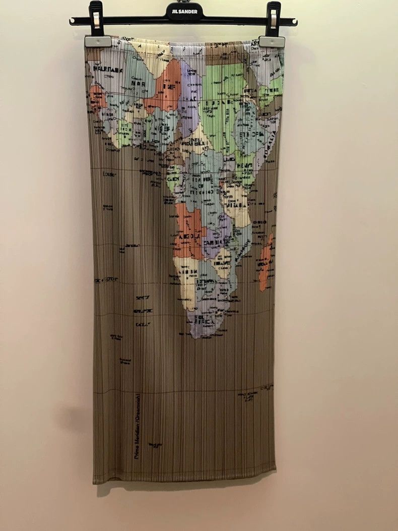 Issey Miyake Issey Miyake size:3 Brown pleated map skirt Size 23" - 1 Thumbnail
