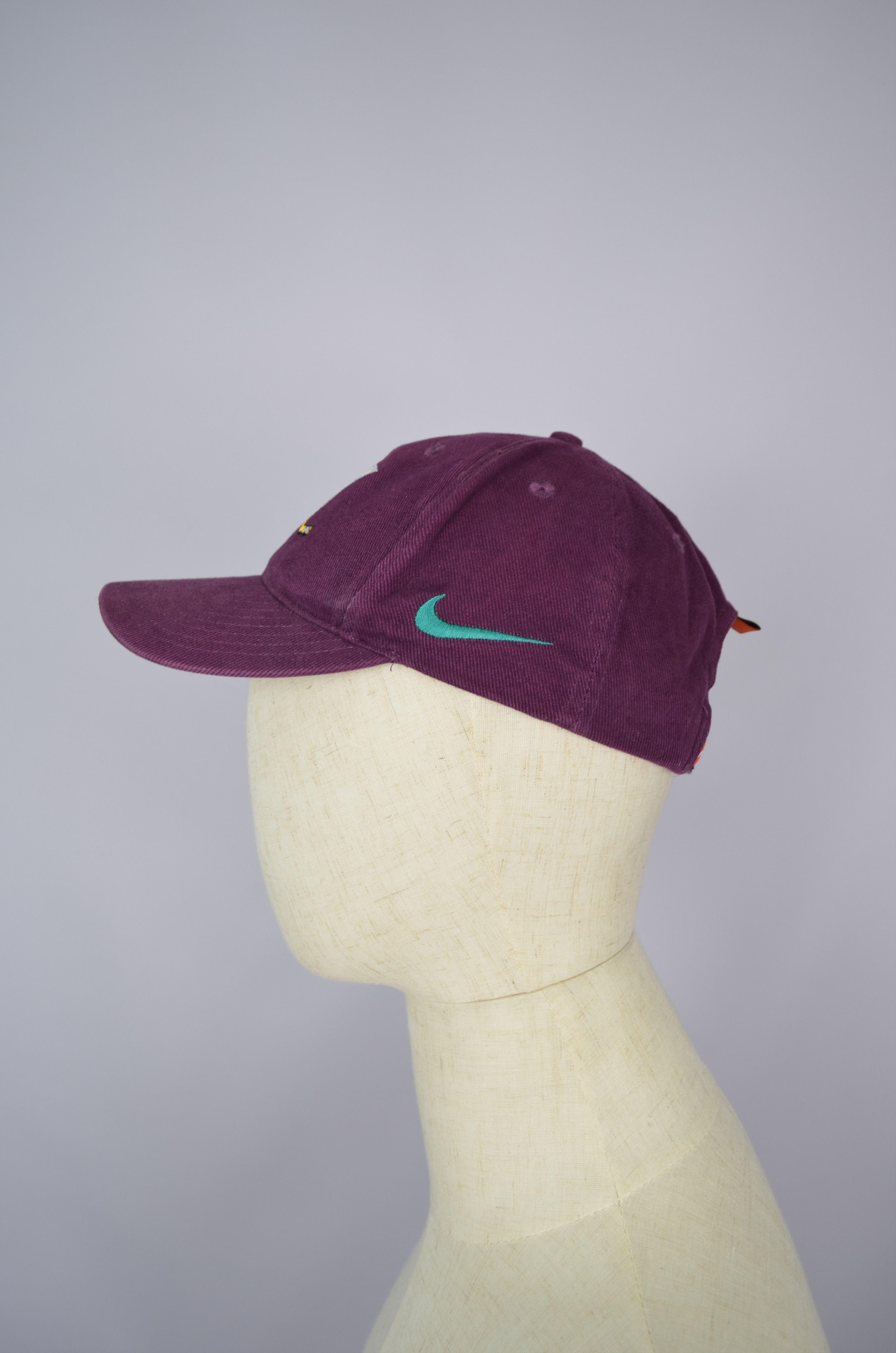 NHL × Nike 90s RARE Anaheim Mighty Ducks NHL Vintage NIKE Hat Logo Cap Size ONE SIZE - 4 Thumbnail