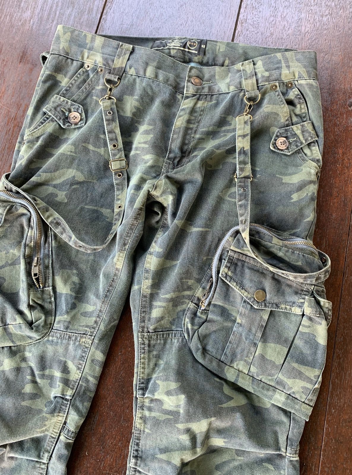 Japanese Brand × Seditionaries Bondage BreathMint Japan multi pocket camo cargo pants Size US 33 - 3 Thumbnail