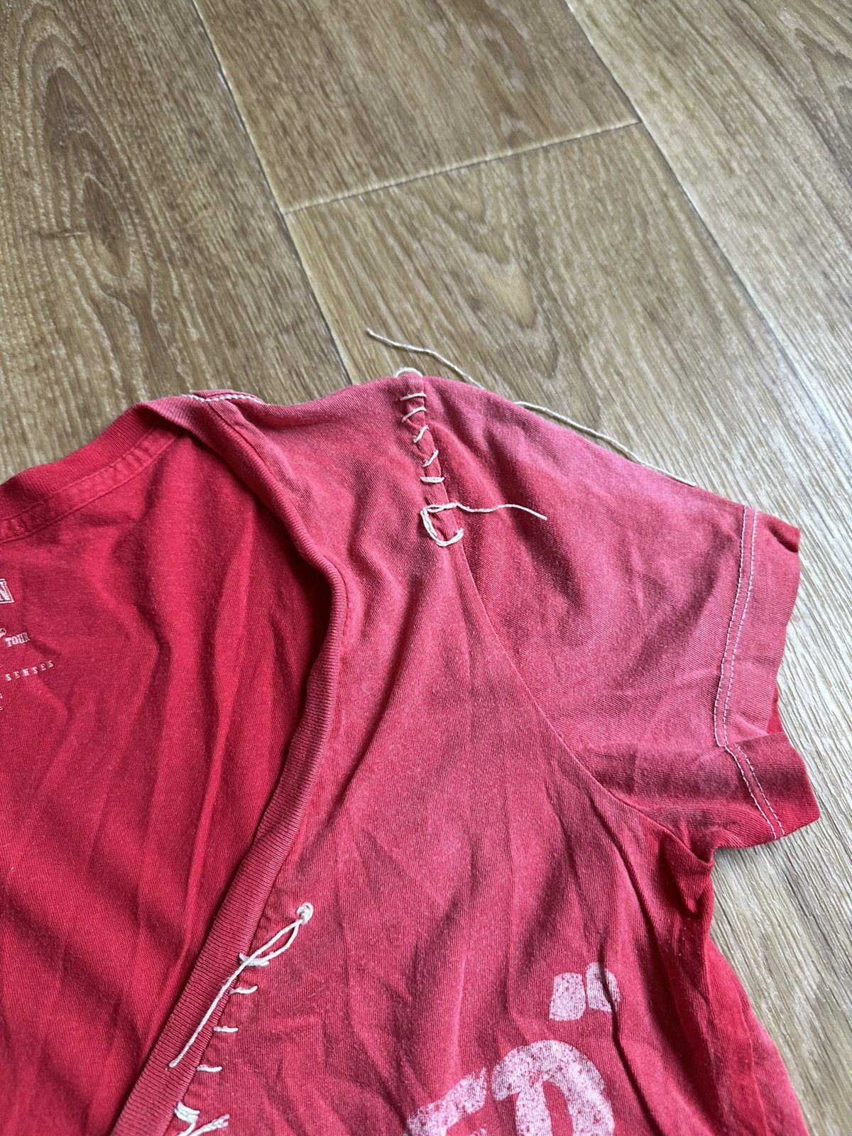 True Religion True Religion Distressed Tee “Over Exposed” s Size S / US 4 / IT 40 - 4 Thumbnail