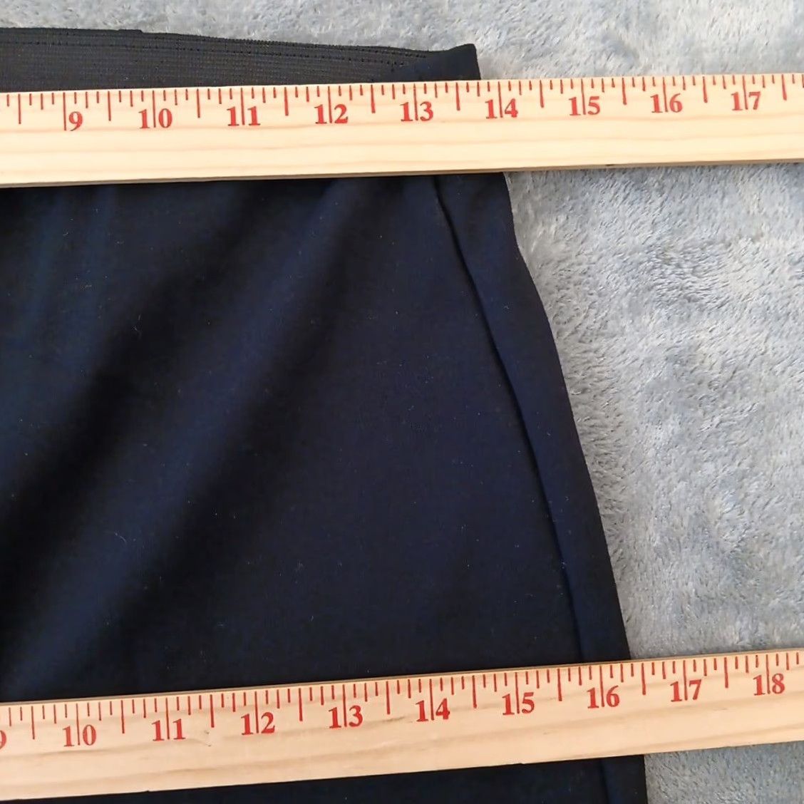 White House Black Market White House Black Market Legging Ankle Pants Womens Small Black Pull On Stretch Size 28" / US 6 / IT 42 - 3 Thumbnail