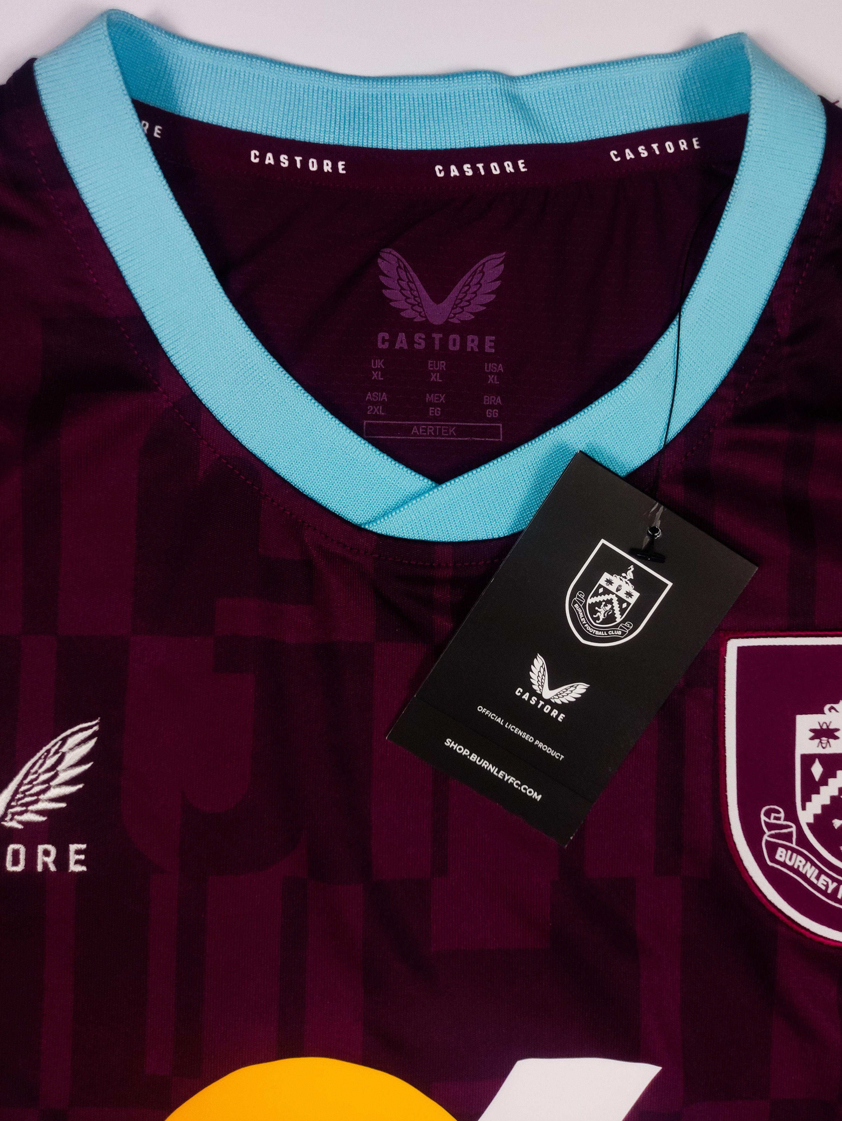 Castore BNWT Burnley FC 2024 2025 Castore Home Shirt Size US XL / EU 56 / 4 - 6 Thumbnail
