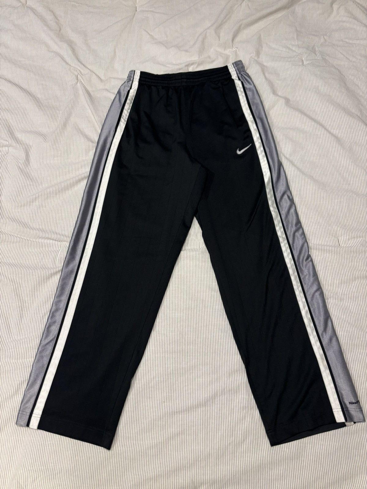 Vintage 2000s Nike track pants