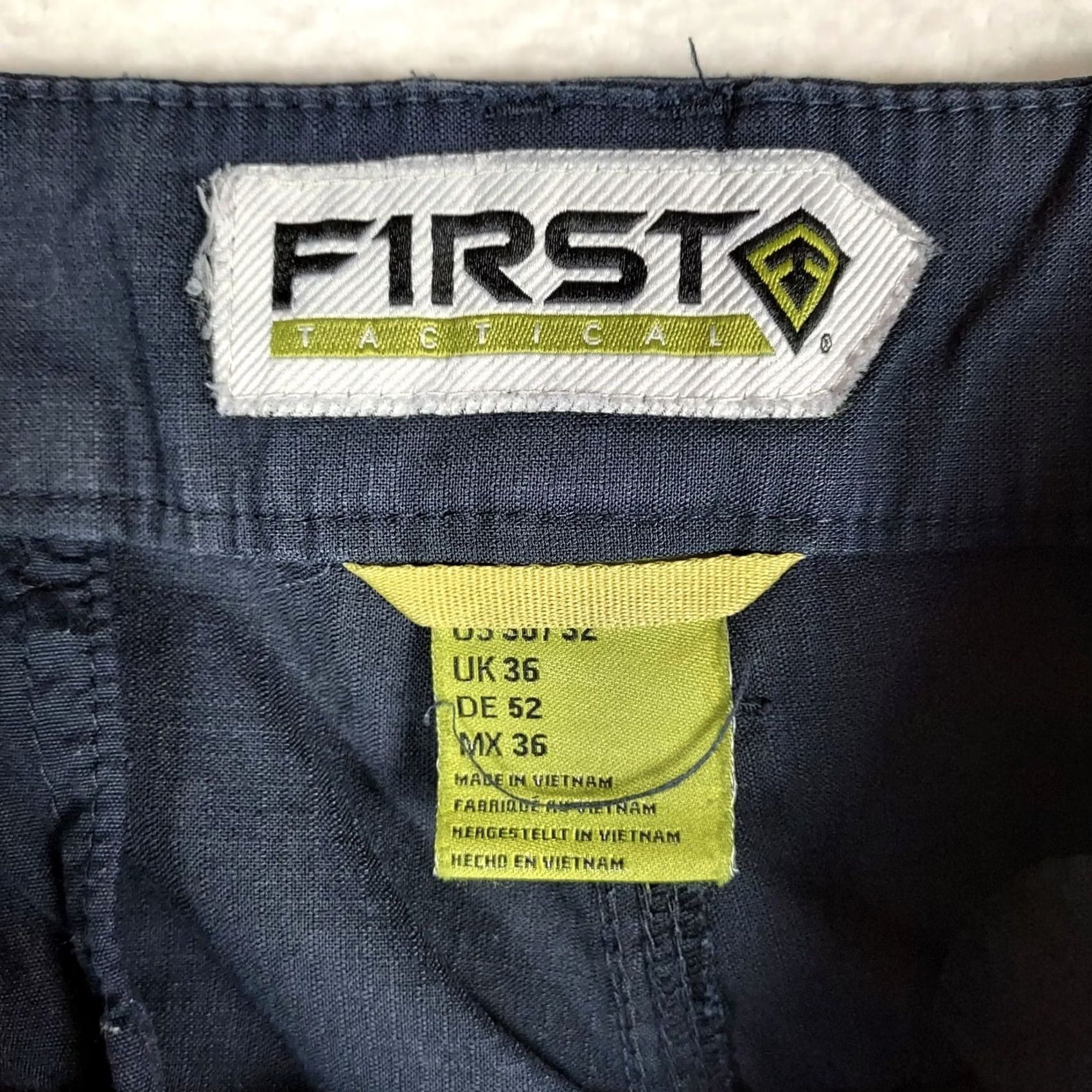 Vintage VINTAGE: First Tactical V2 Cargo Pants Mens 36x32 Navy Ripstop Utility Work Size US 36 / EU 52 - 4 Thumbnail