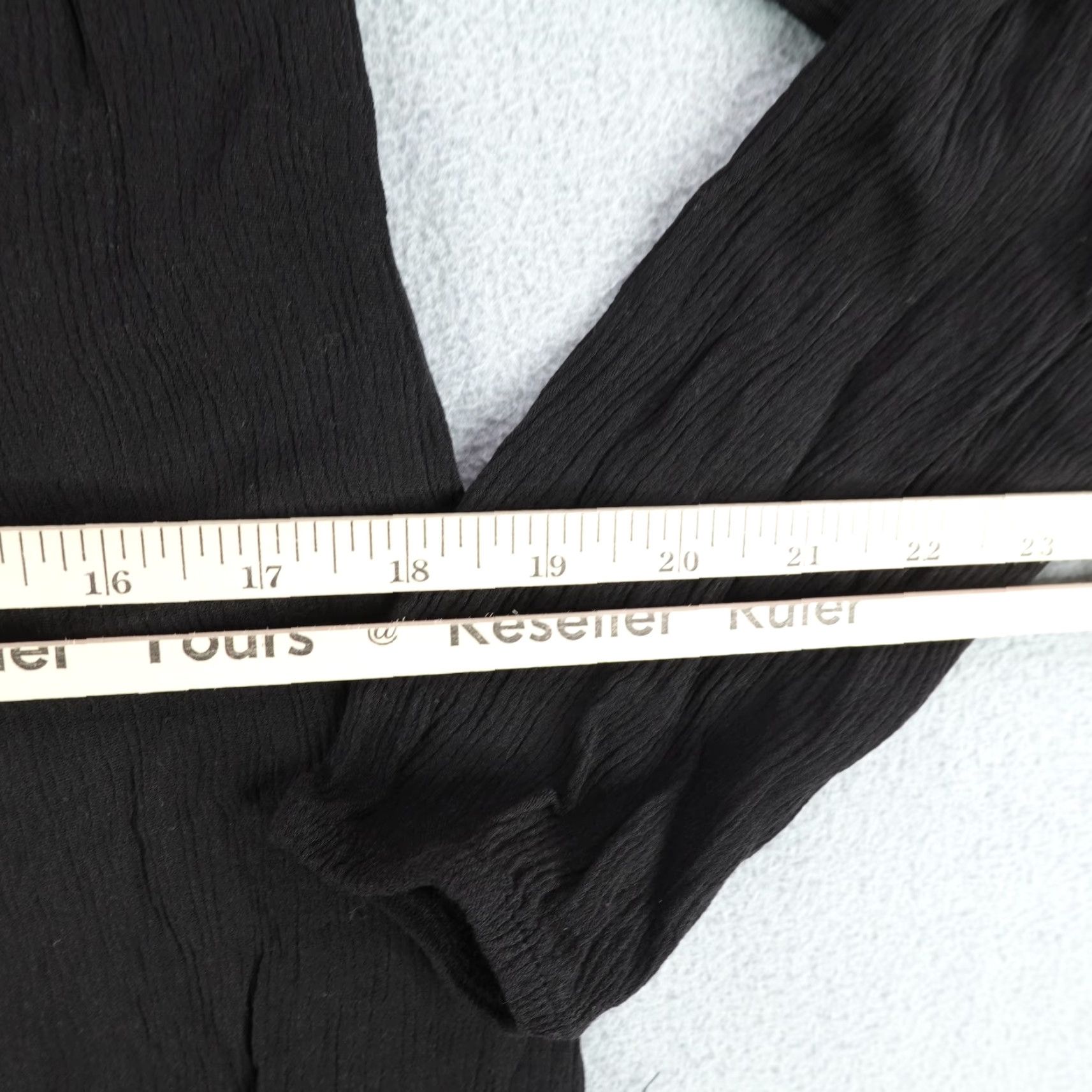 Marine Layer Marine Layer Blouse Shirt Womens Medium Black Off The Shoulder Ruffle Top Blouse Flex Womens M Black Ruffle Off-Shoulder 90s? Size M / US 6-8 / IT 42-44 - 6 Thumbnail