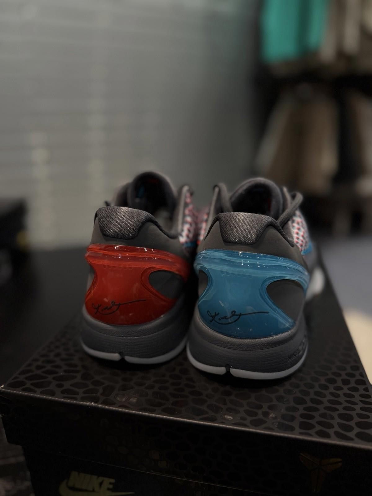 Nike Size 10 Men’s - Nike Zoom Kobe 6 All-Star 3D Hollywood Size US 10 / EU 43 - 11 Thumbnail
