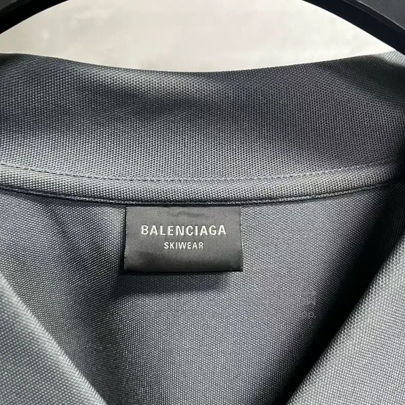 Balenciaga Balenciaga Gray Pattern V-Neck Casual Loose Ski Jacket Lon Size US M / EU 48-50 / 2 - 3 Thumbnail