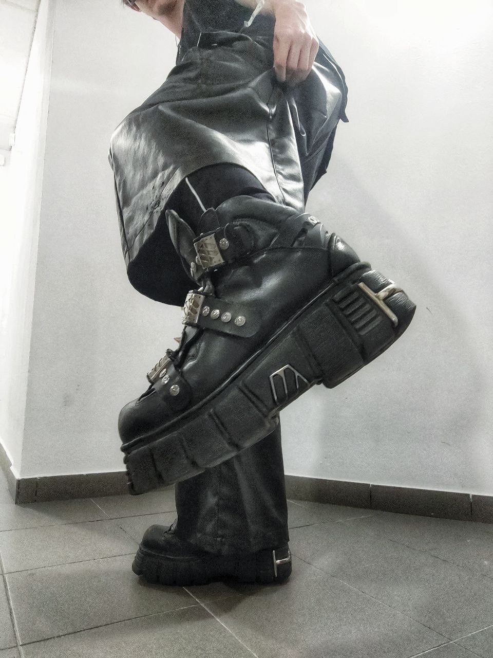 Archive Custom New Rock (46) Negotiate