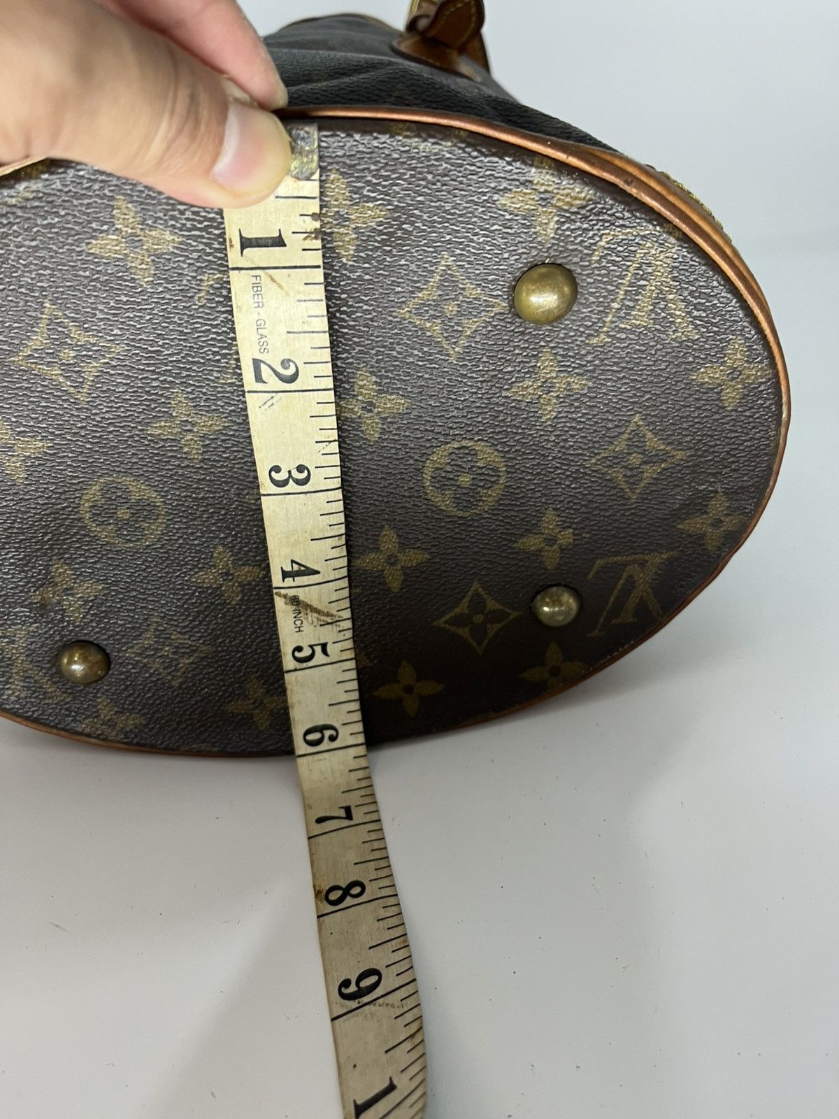 Louis Vuitton Authentic LOUIS VUITTON Bucket Bag Size ONE SIZE - 24 Thumbnail