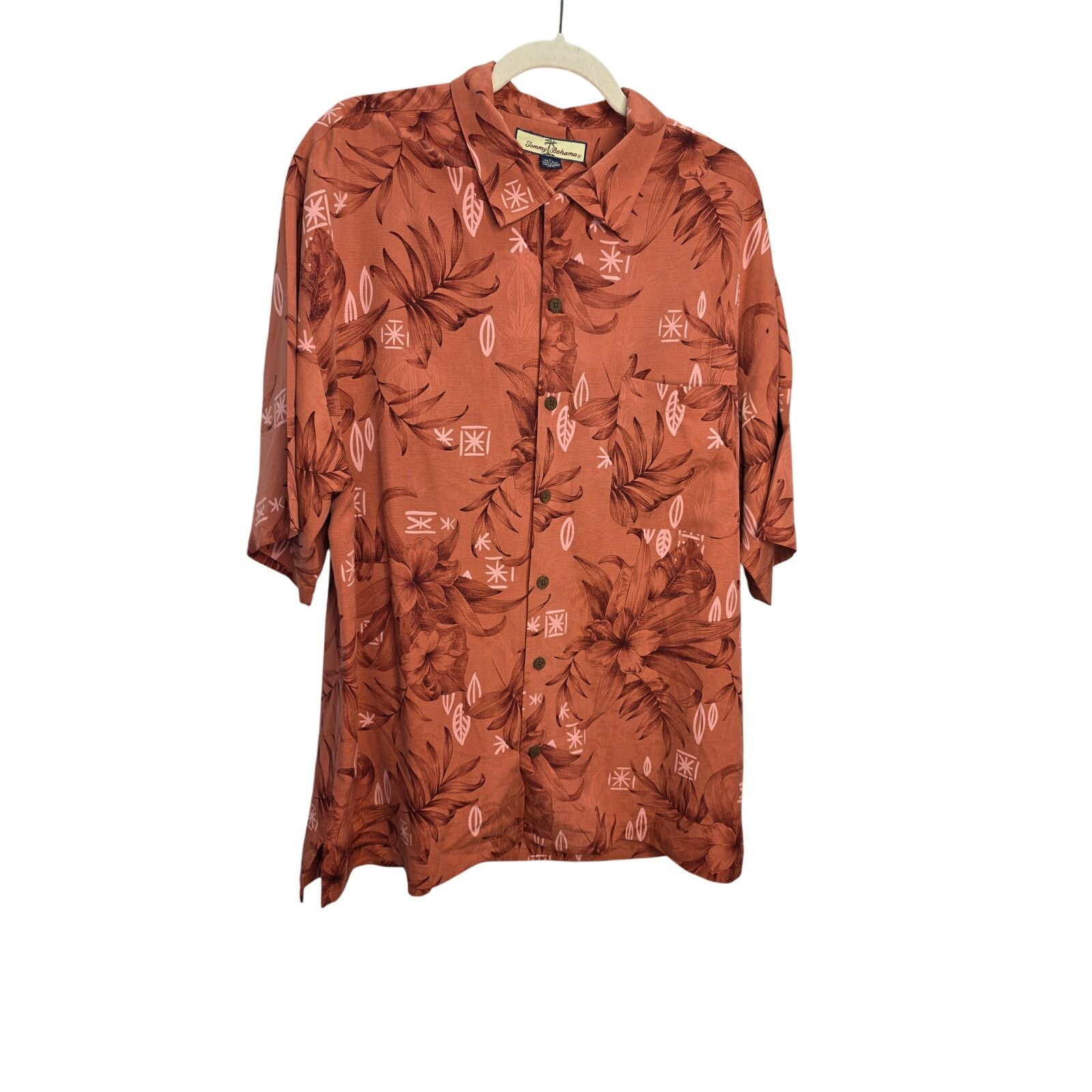 Tommy Bahama Tommy Bahama Men's Large Silk Tropical Button Up Shirt Size US L / EU 52-54 / 3 - 1 Thumbnail