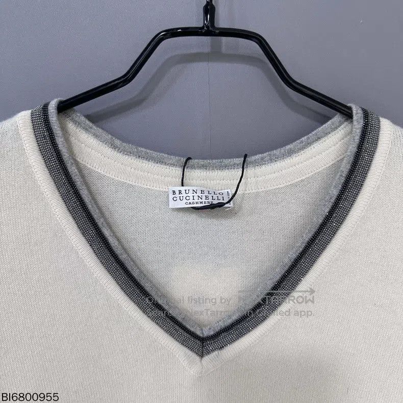 Brunello Cucinelli Brunello Cucinelli V-Neck Cashmere Knit Sweater Size S / US 4 / IT 40 - 4 Thumbnail