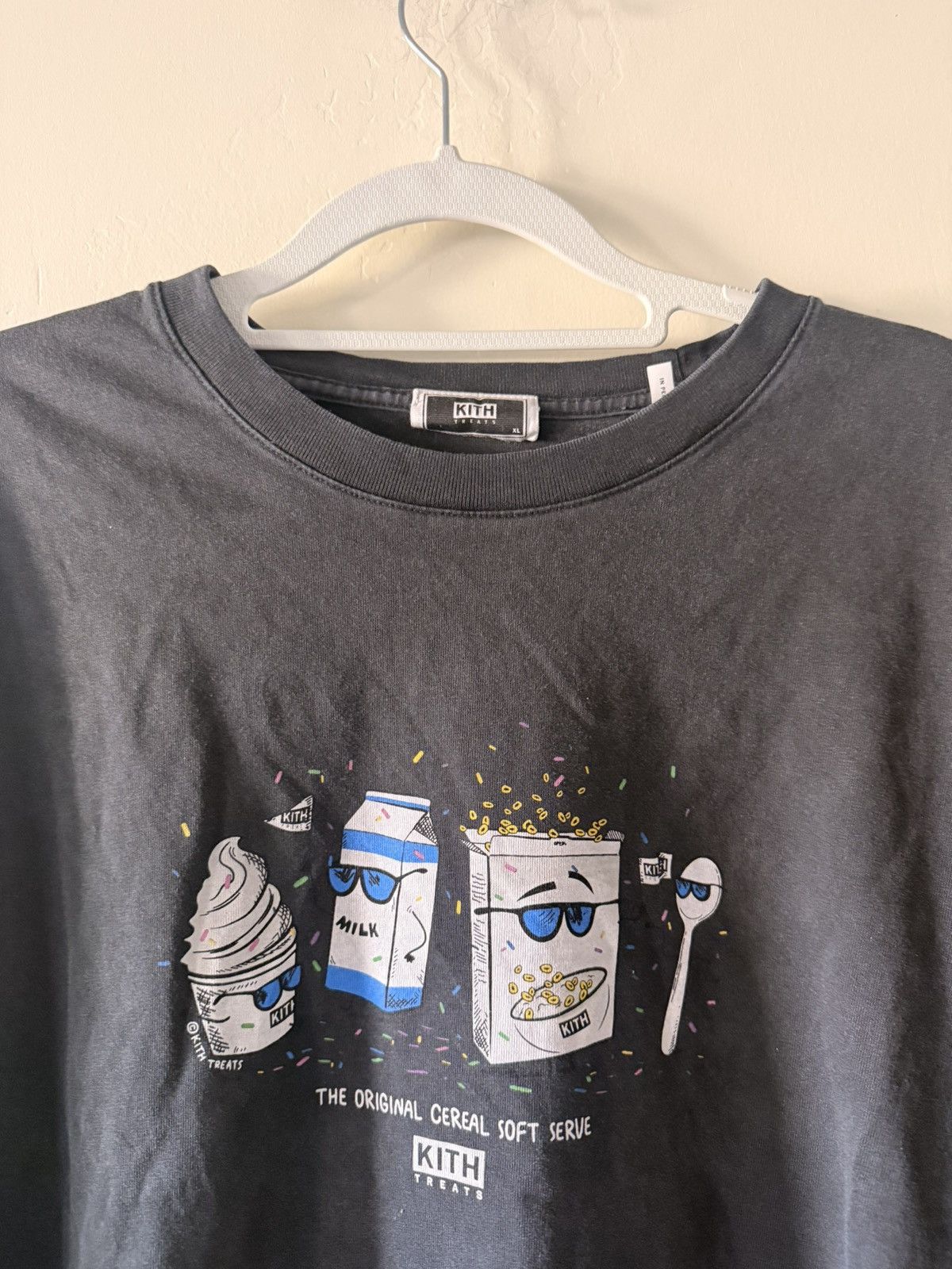 Kith Vintage KITH Treats Tee Size US XL / EU 56 / 4 - 2 Thumbnail