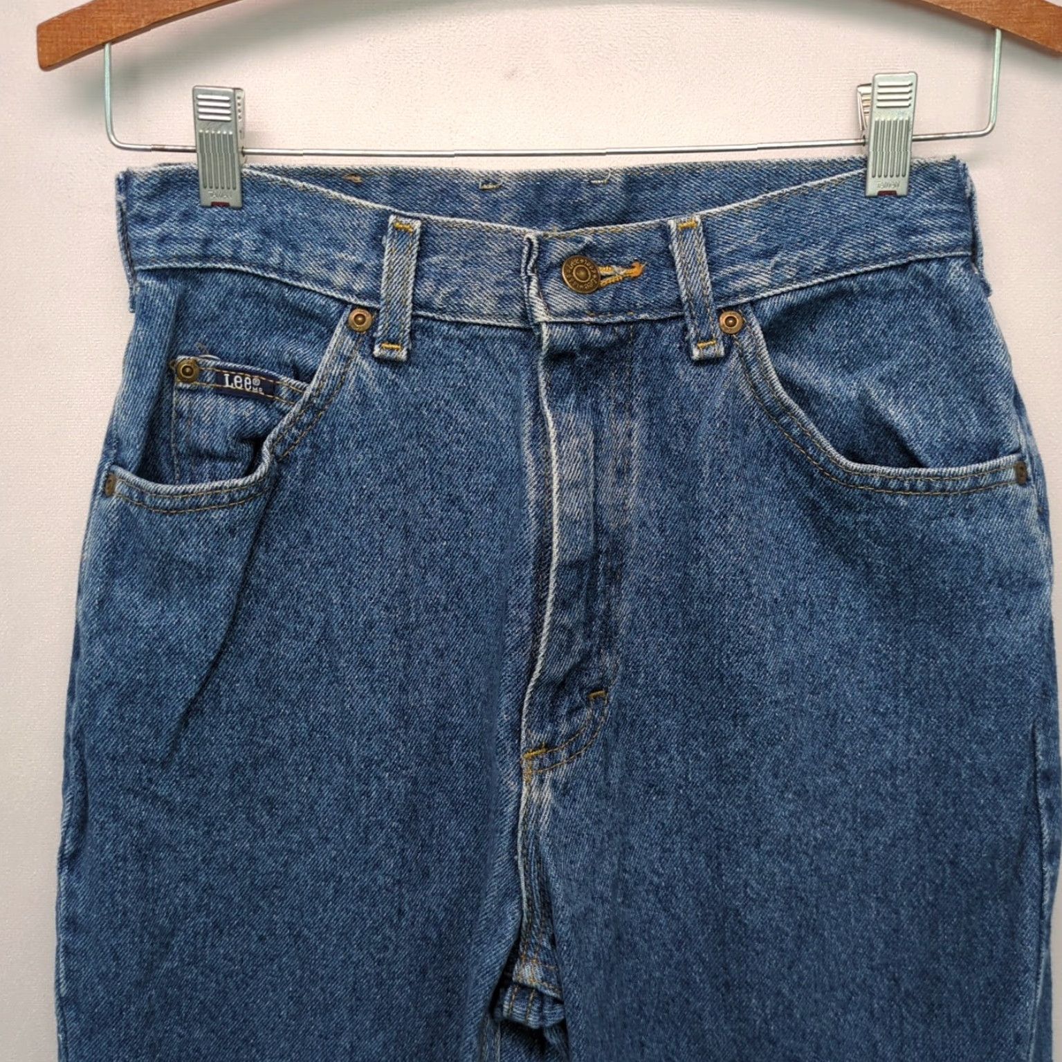 Lee VINTAGE Lee Riders Jeans Denim Tapered Leg Women 8 Medium Wash Blue 100% Cotton High Rise Retro Logo 5-Pocket Womens Jeans Size 24" / US 00 / IT 34 - 4 Thumbnail