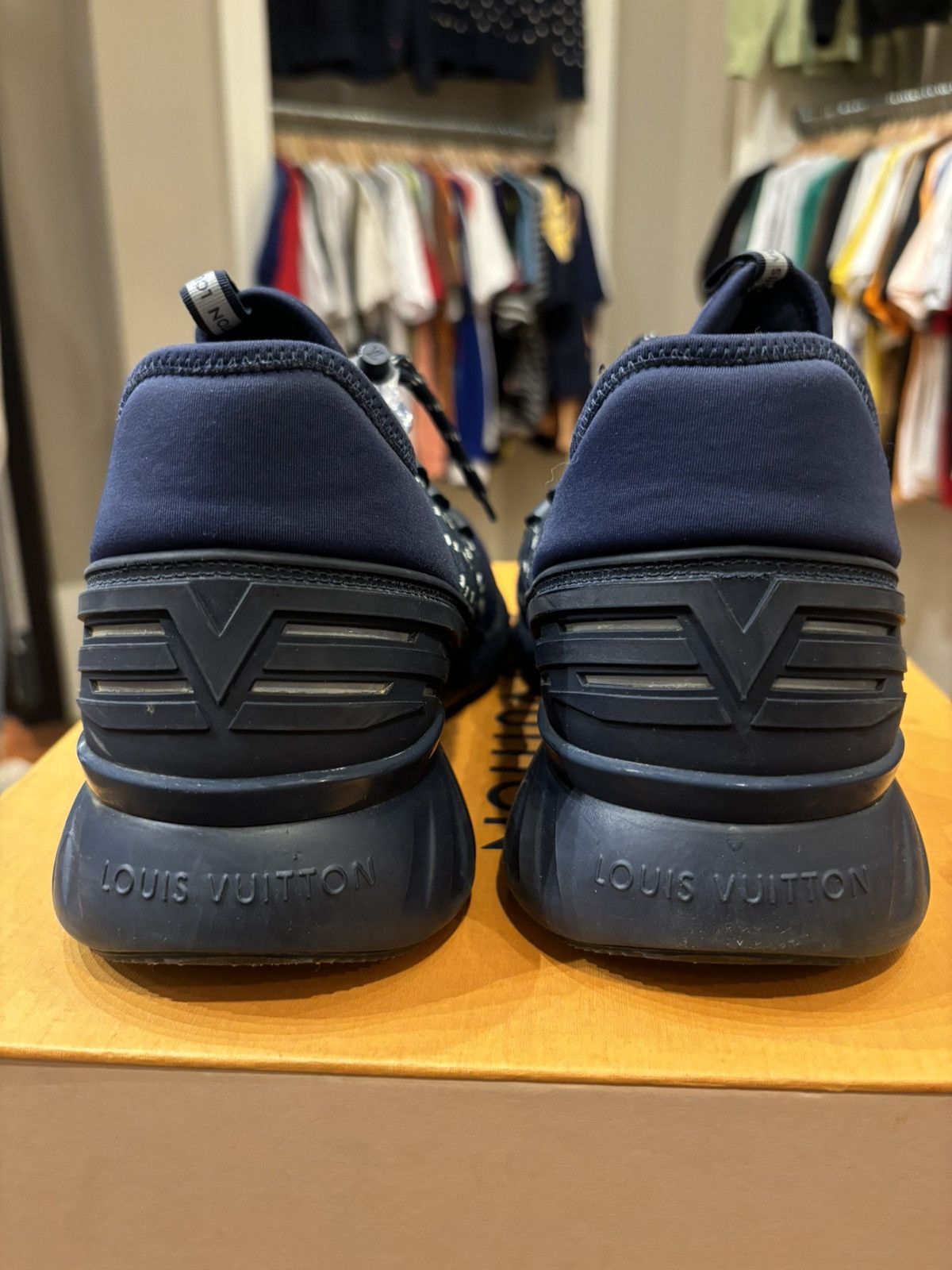 Louis Vuitton Louis Vuitton Americas Cup 2017 Sneakers Navy Size US 7 / EU 40 - 3 Thumbnail