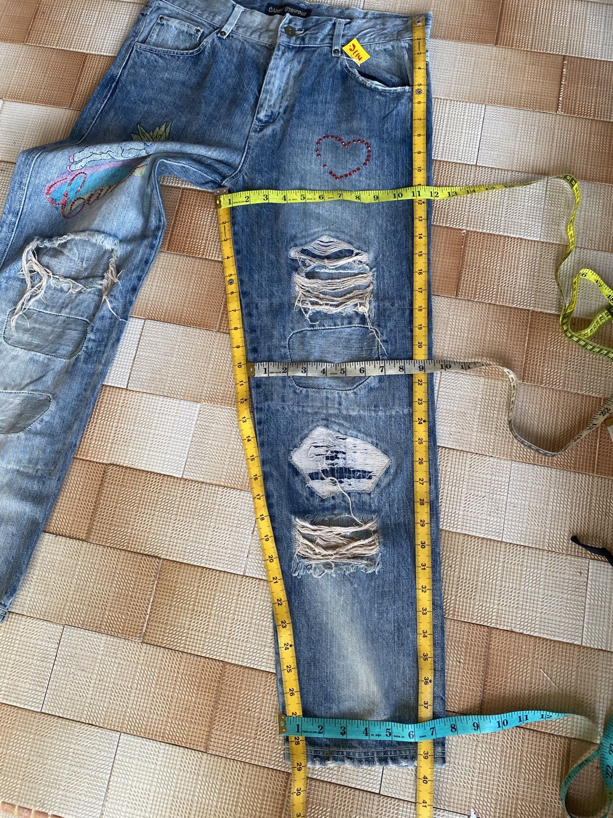 Beauty Beast × PPFM Vintage candy stripper slim cut distressed denim Size US 33 - 7 Thumbnail