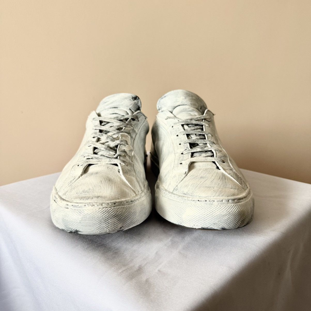 Common Projects Common Projects Painted Achilles Low Leather Sneakers Shoes Size US 10 / EU 43 - 2 Thumbnail