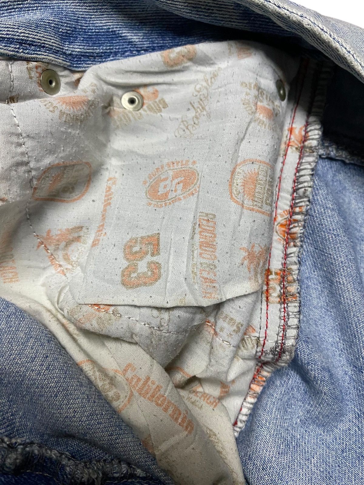 Body Glove Y2K Body Glove California Strike Distressed Embroidery Short Size US 32 / EU 48 - 15 Thumbnail
