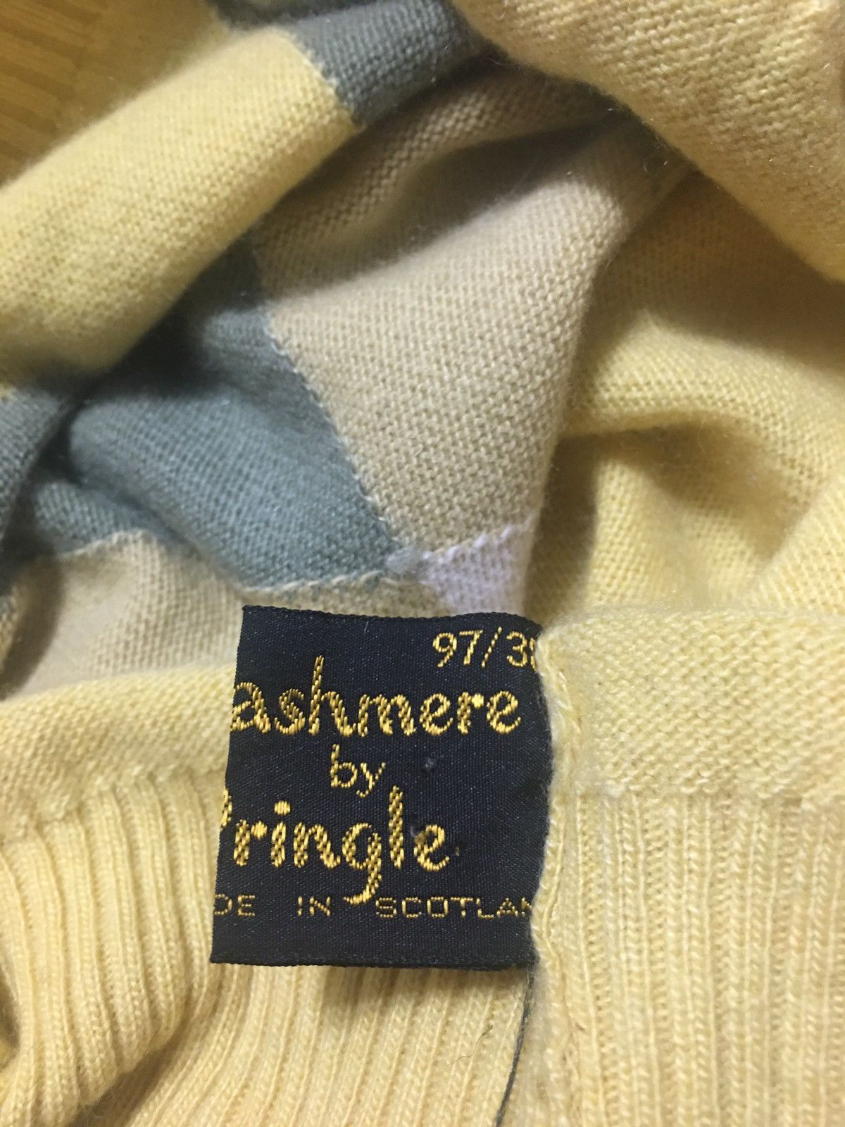 Pringle Of Scotland × Vintage Vintage Pringle of Scotland Cashmere Sweater Turtleneck EU38 Size S / US 4 / IT 40 - 7 Thumbnail