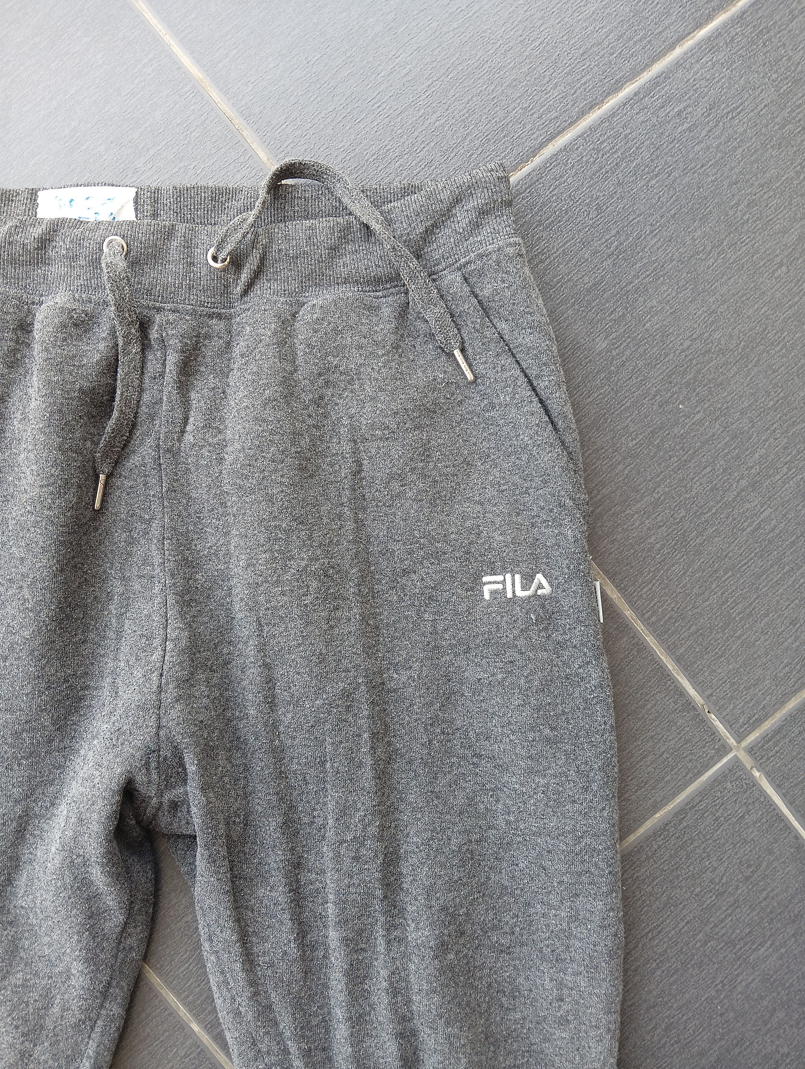Fila FILA JOGGER PANTS Size US 29 - 2 Thumbnail
