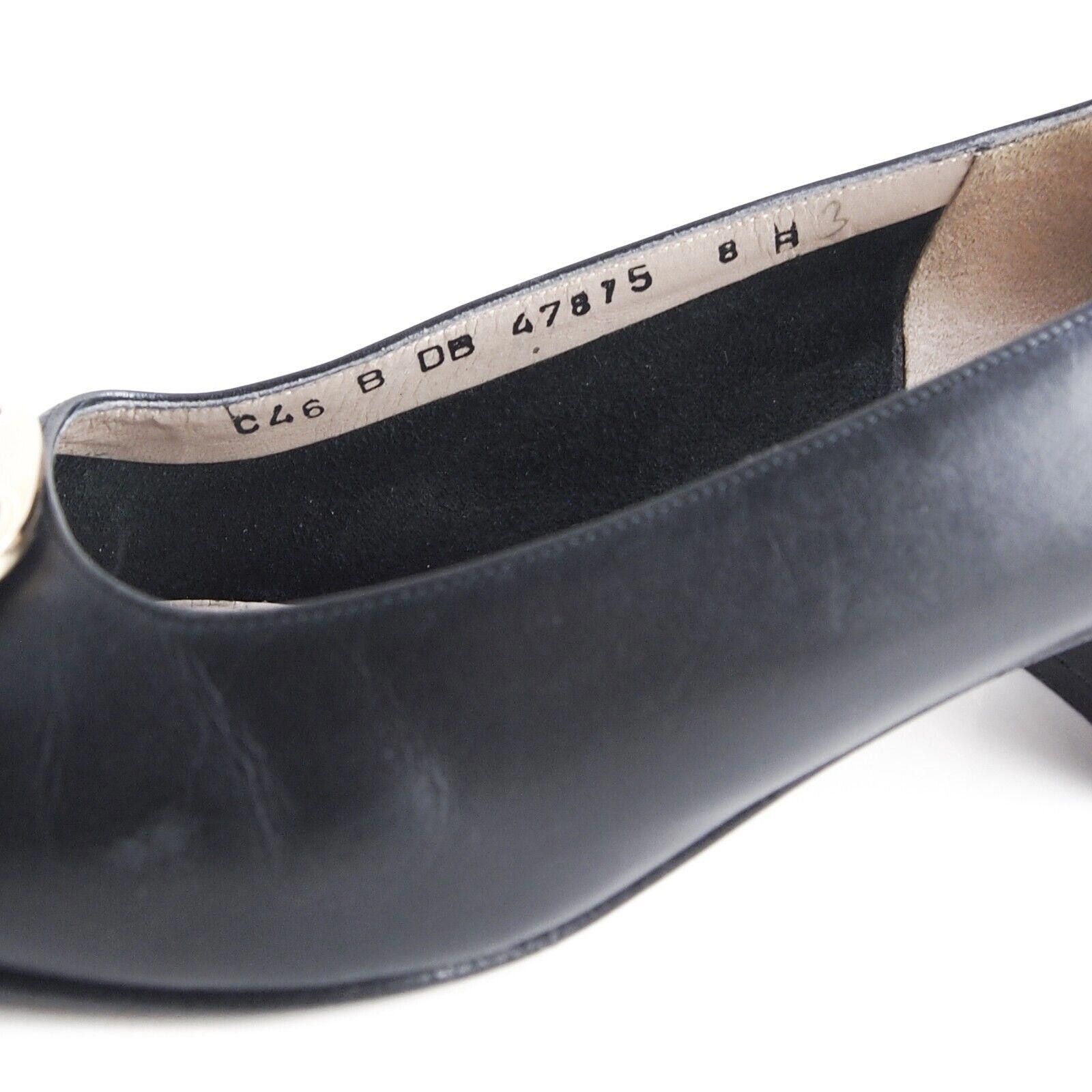 Salvatore Ferragamo Ferragamo Vara Mid Heel Pumps Black US 8 EU 38 M Size US 8 / IT 38 - 6 Thumbnail