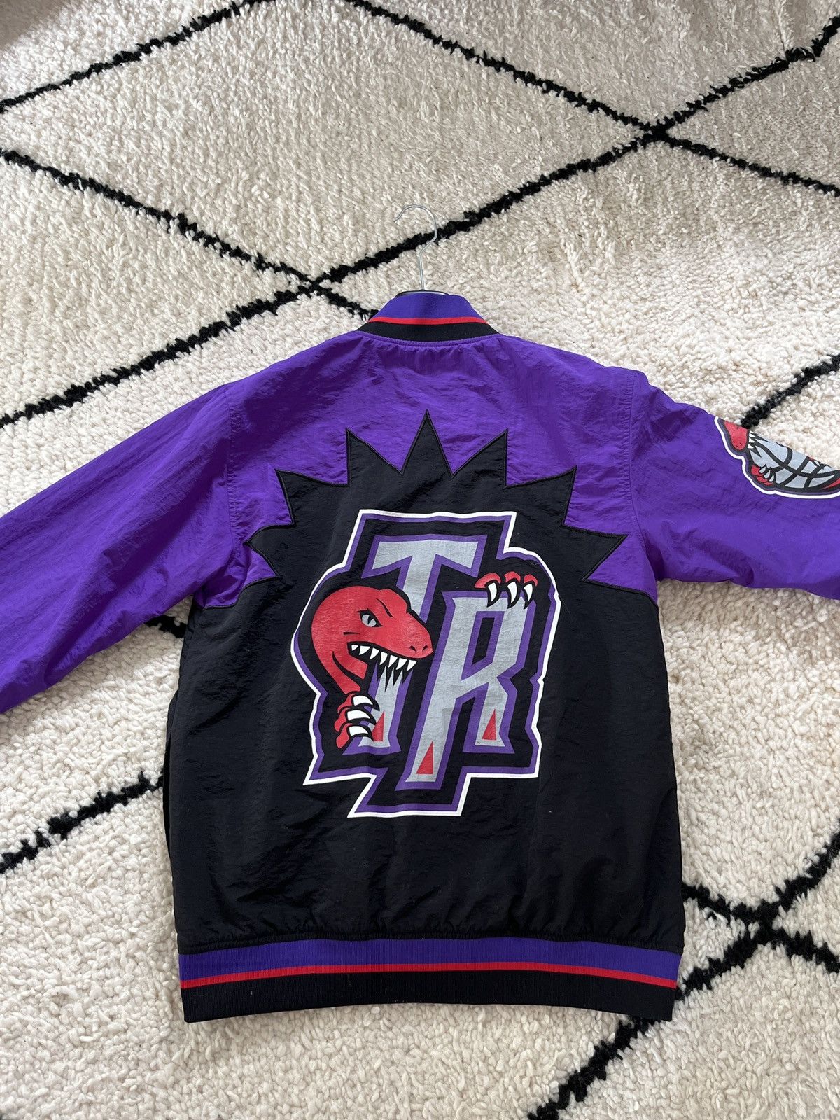 Adidas × NBA × Nike NBA vintage bomber Size US M / EU 48-50 / 2 - 1 Thumbnail