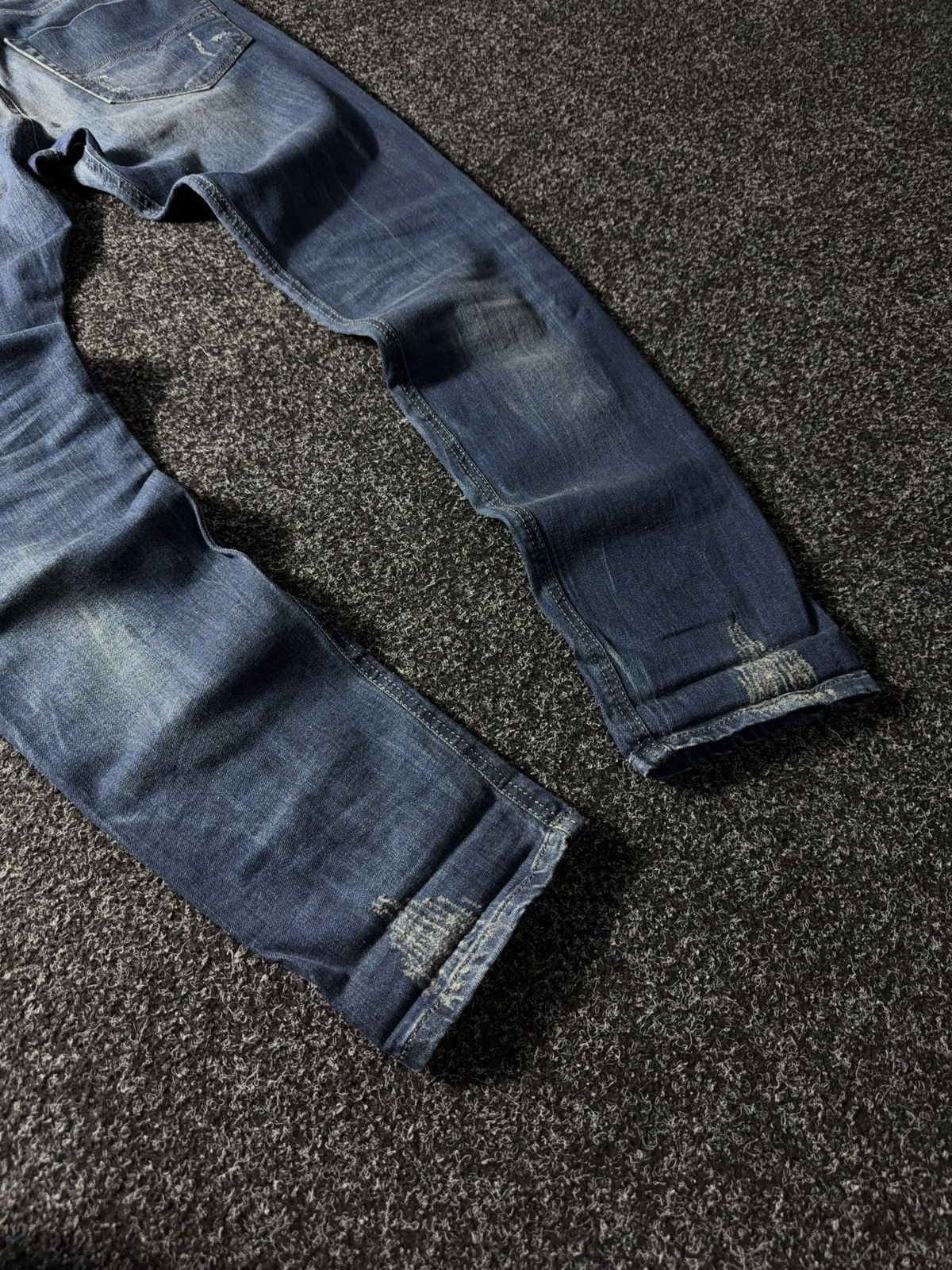 Distressed 2000s Diesel denim pants jeans y2k style