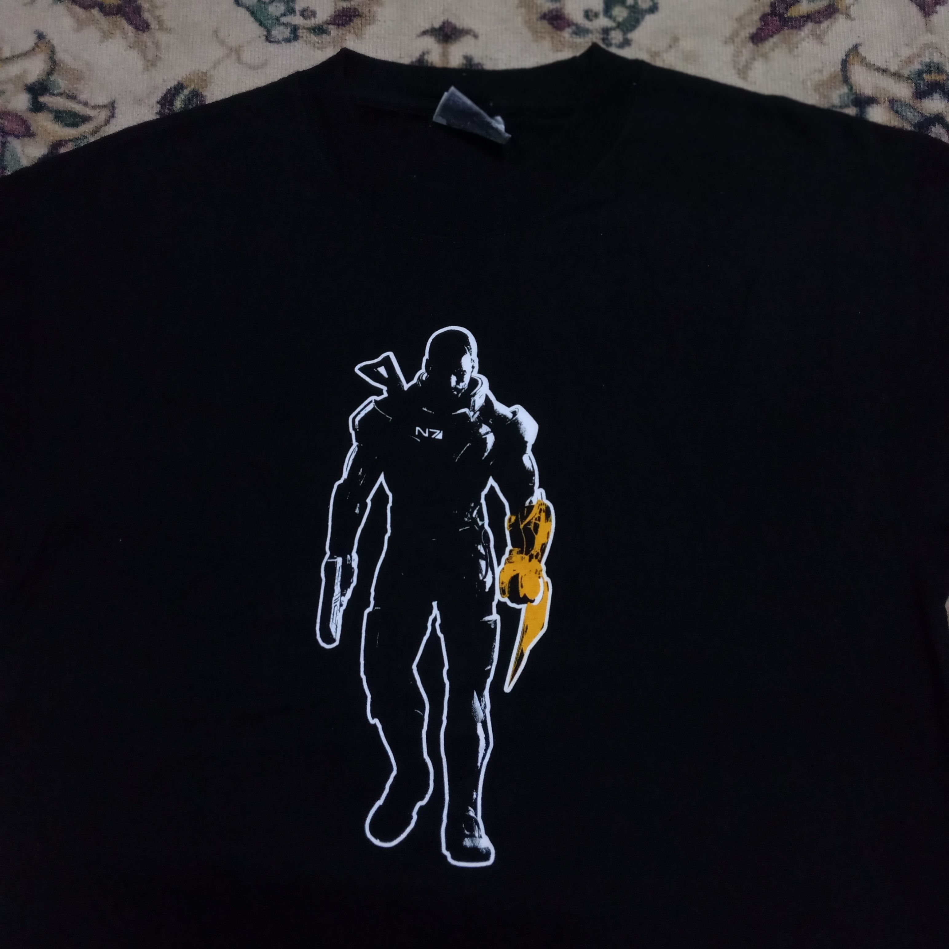 Playstation Mass Effect 3 tee Xbox Playstation Halo Size US M / EU 48-50 / 2 - 3 Thumbnail