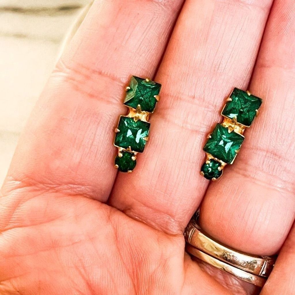 Vintage Vintage Screw Back Crystal Earrings Green Gold Size ONE SIZE - 3 Thumbnail
